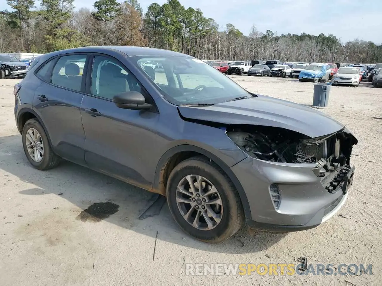 4 Photograph of a damaged car 1FMCU0F62MUA47702 FORD ESCAPE 2021
