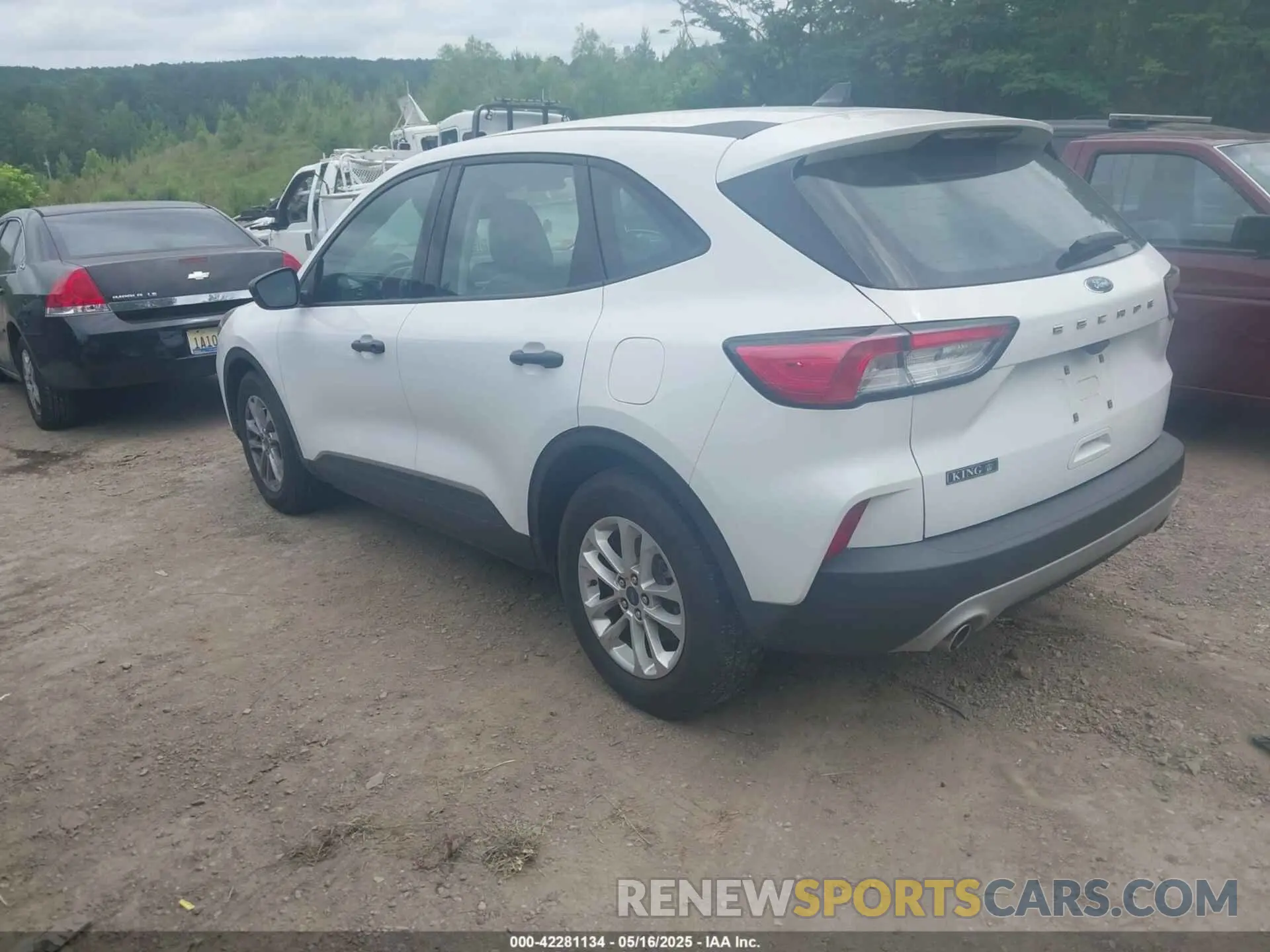 3 Photograph of a damaged car 1FMCU0F62MUA77668 FORD ESCAPE 2021