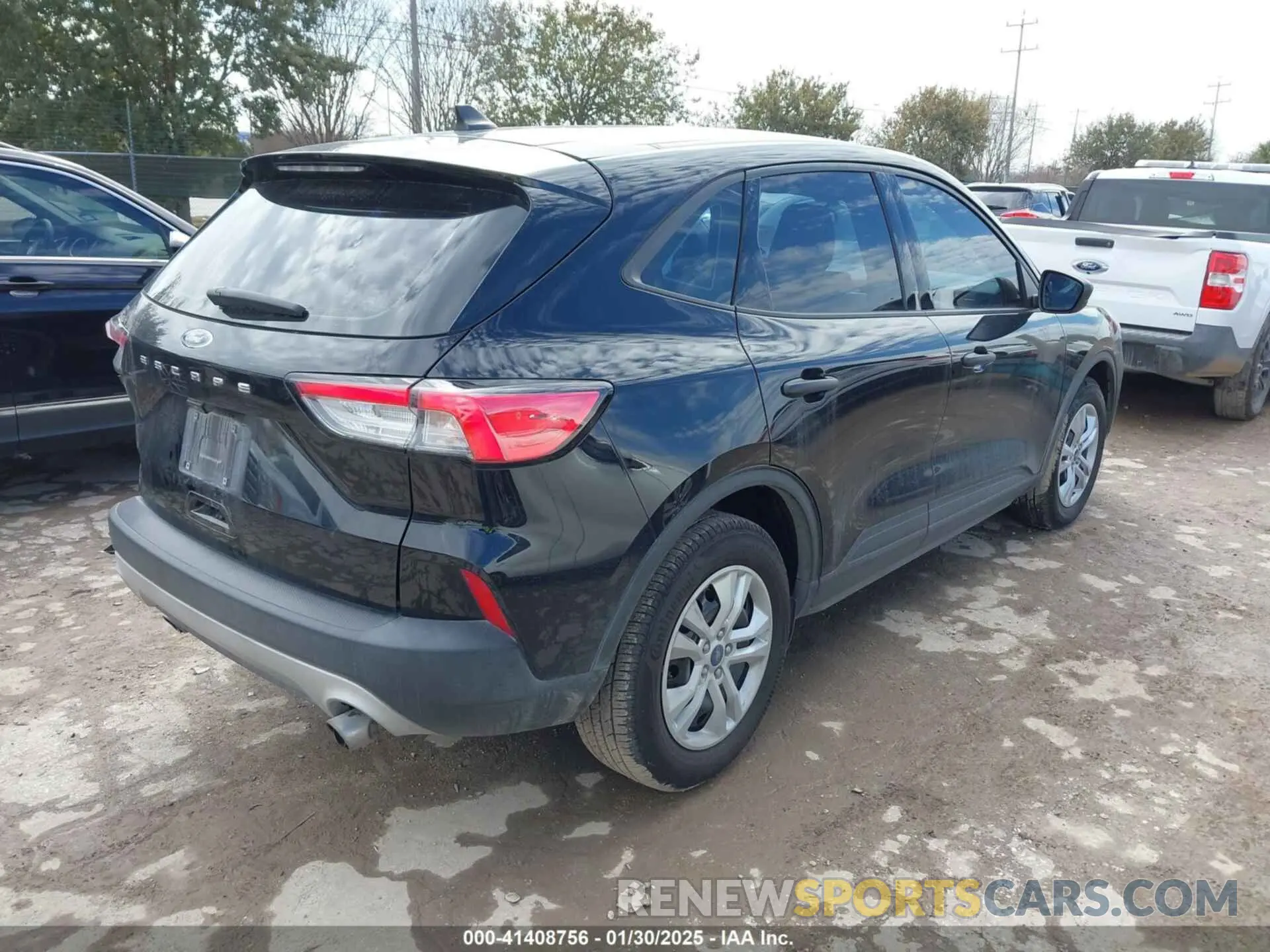 4 Photograph of a damaged car 1FMCU0F64MUA04351 FORD ESCAPE 2021