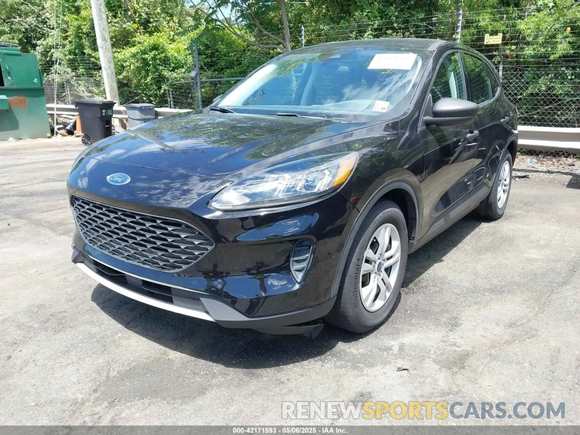 2 Photograph of a damaged car 1FMCU0F65MUA22969 FORD ESCAPE 2021