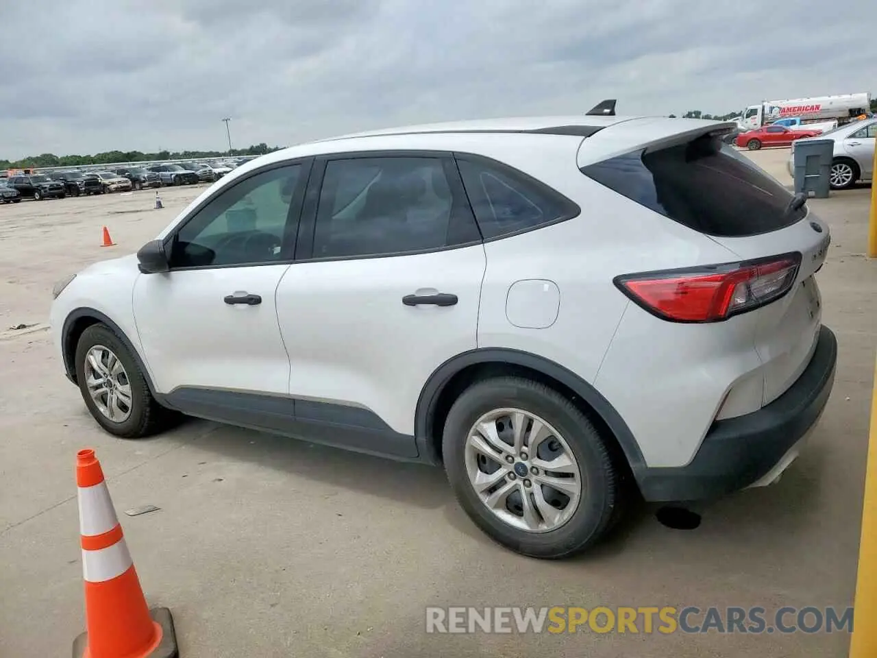 2 Photograph of a damaged car 1FMCU0F68MUA84219 FORD ESCAPE 2021