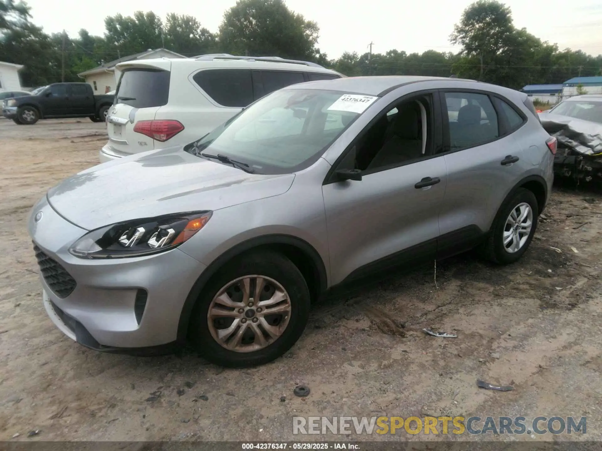 2 Photograph of a damaged car 1FMCU0F69MUA76761 FORD ESCAPE 2021