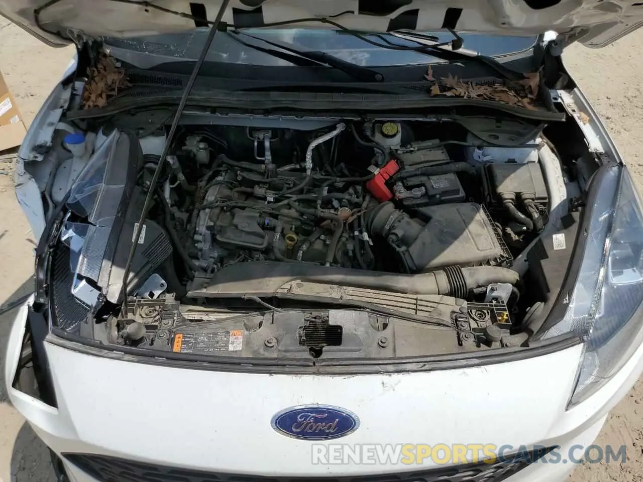 12 Photograph of a damaged car 1FMCU0F69MUB10990 FORD ESCAPE 2021
