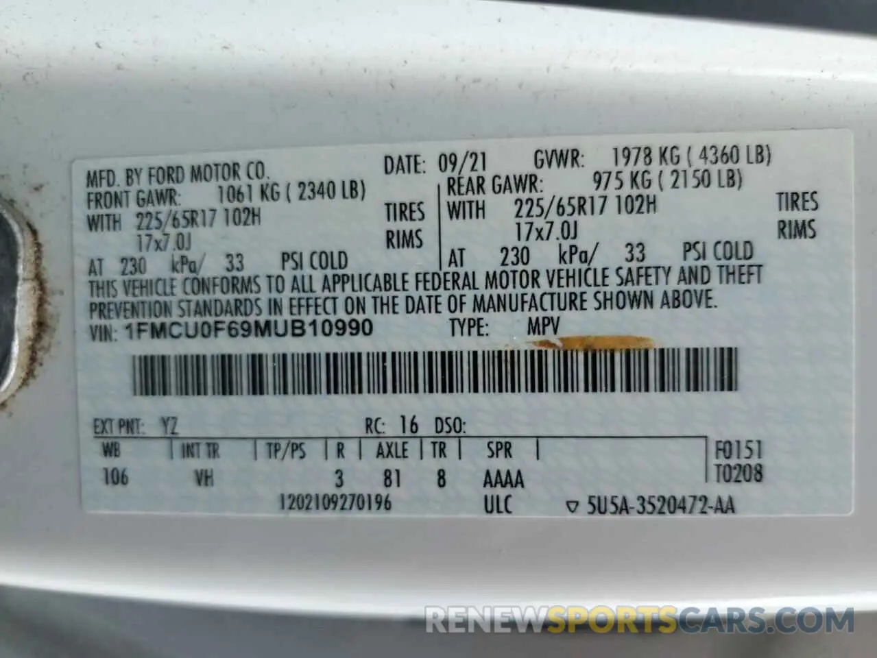 13 Photograph of a damaged car 1FMCU0F69MUB10990 FORD ESCAPE 2021