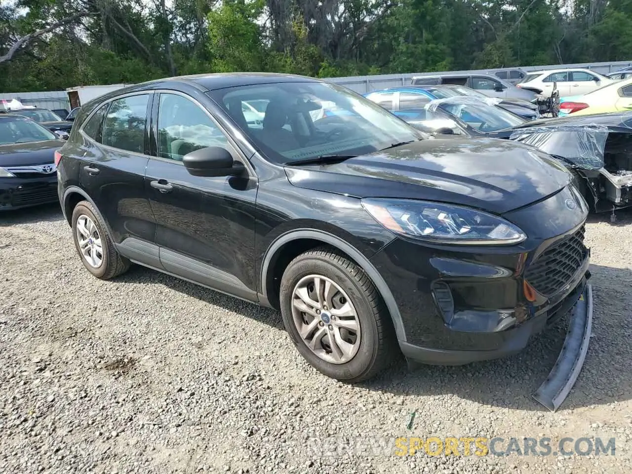 4 Photograph of a damaged car 1FMCU0F6XMUA48337 FORD ESCAPE 2021