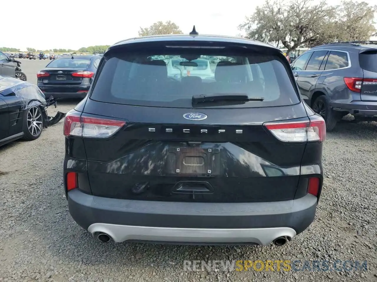 6 Photograph of a damaged car 1FMCU0F6XMUA48337 FORD ESCAPE 2021