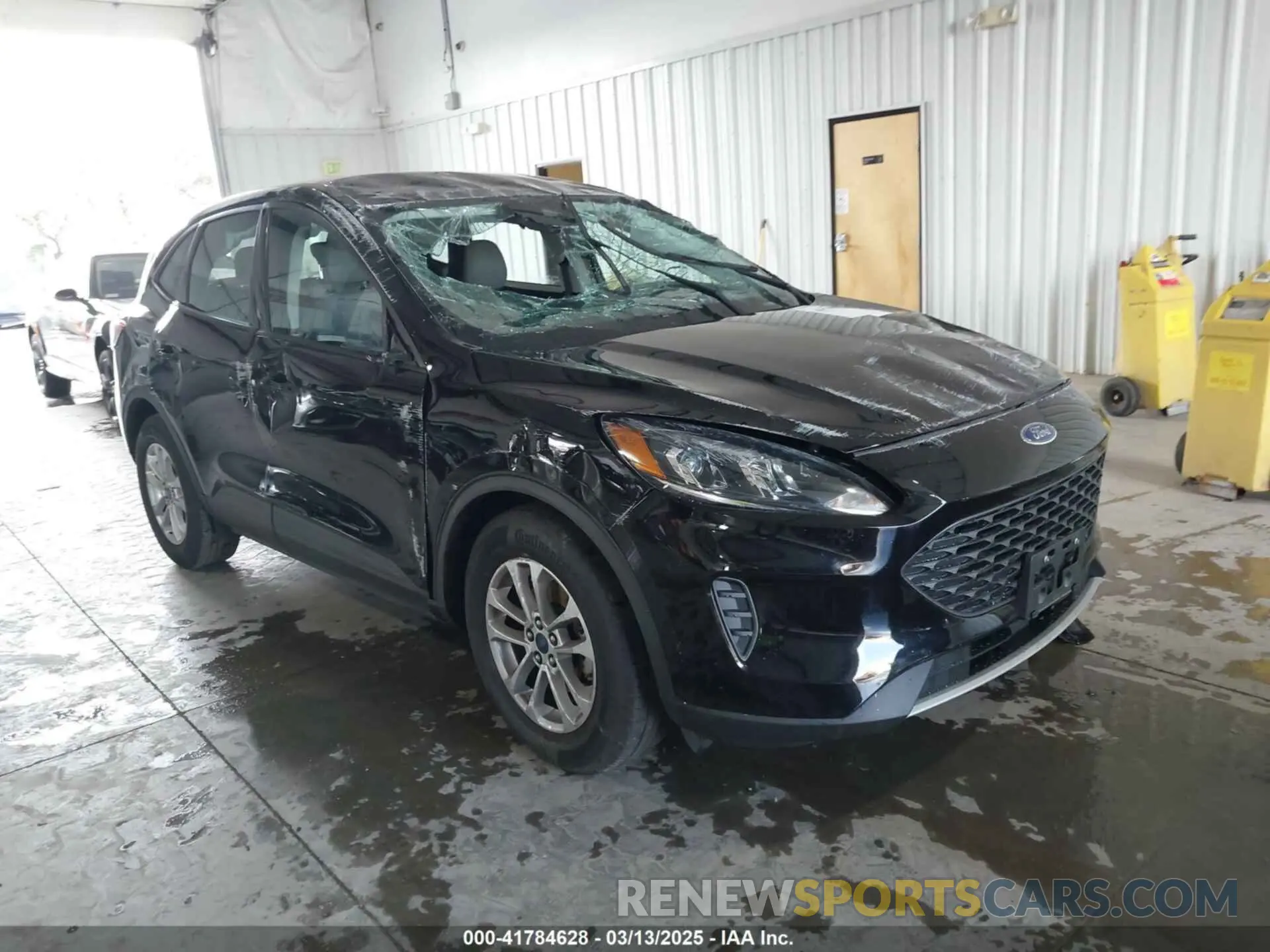 1 Photograph of a damaged car 1FMCU0F6XMUA77921 FORD ESCAPE 2021