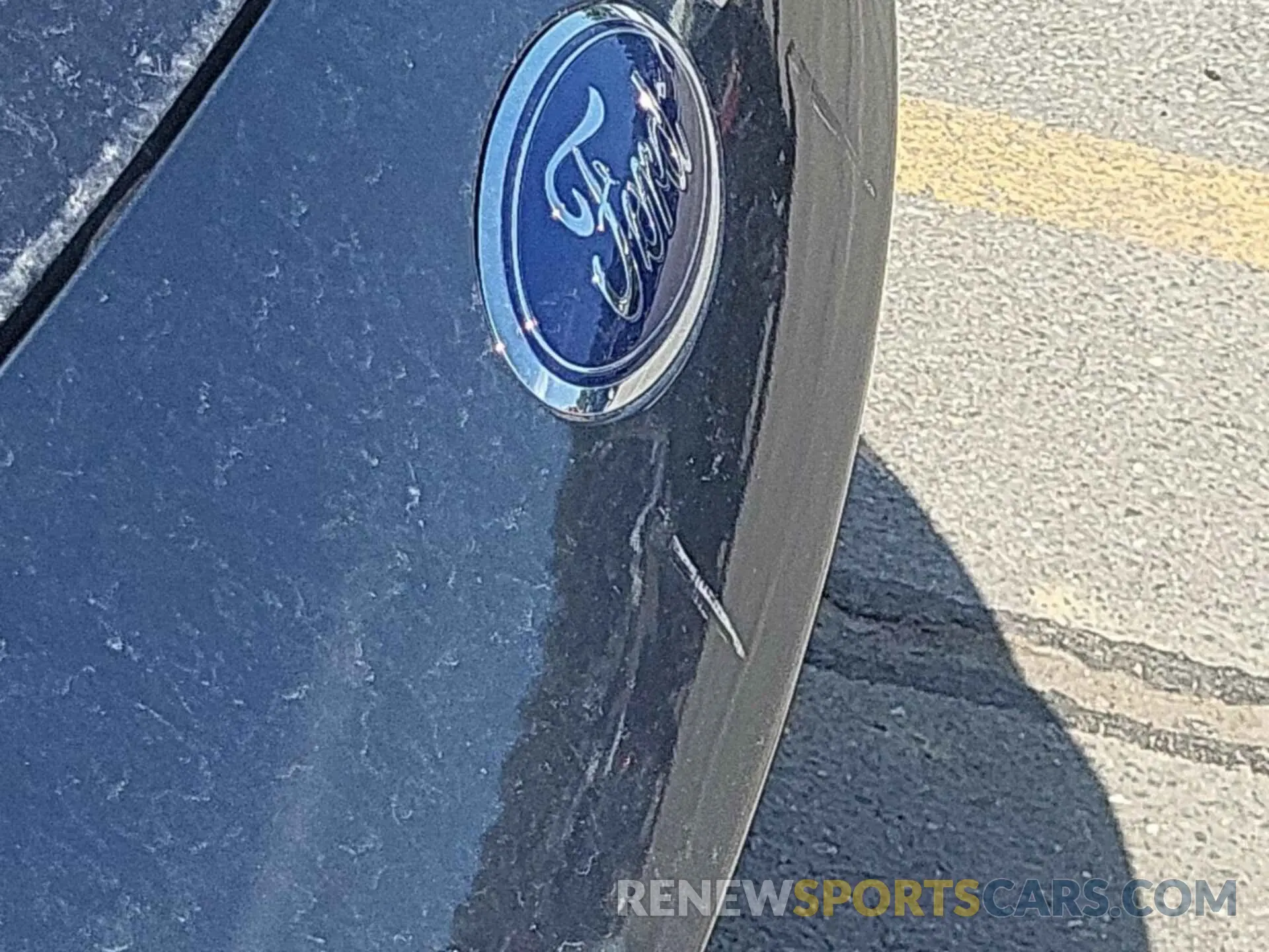 24 Photograph of a damaged car 1FMCU0F6XMUB00596 FORD ESCAPE 2021
