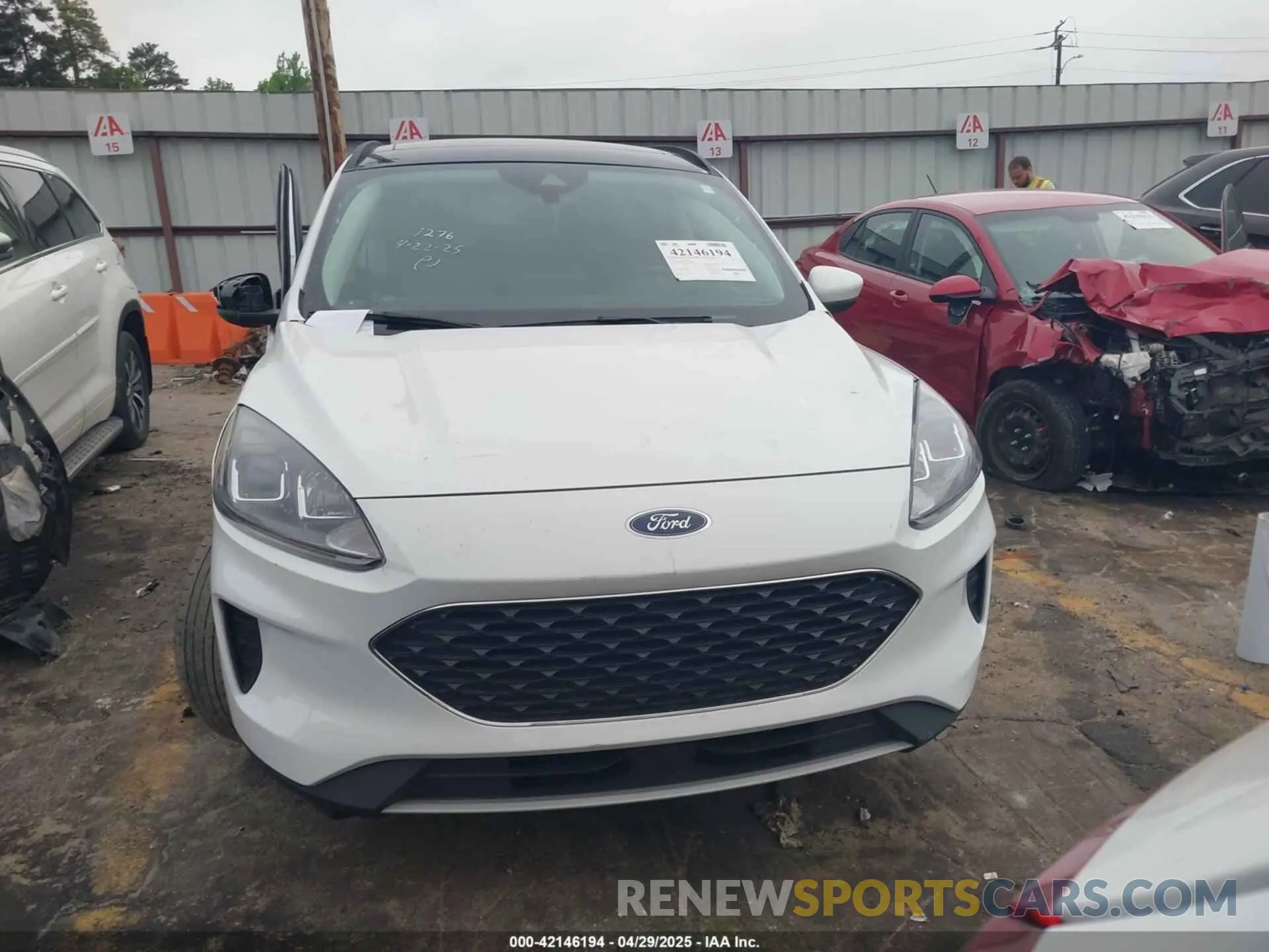 12 Photograph of a damaged car 1FMCU0G60MUB10259 FORD ESCAPE 2021