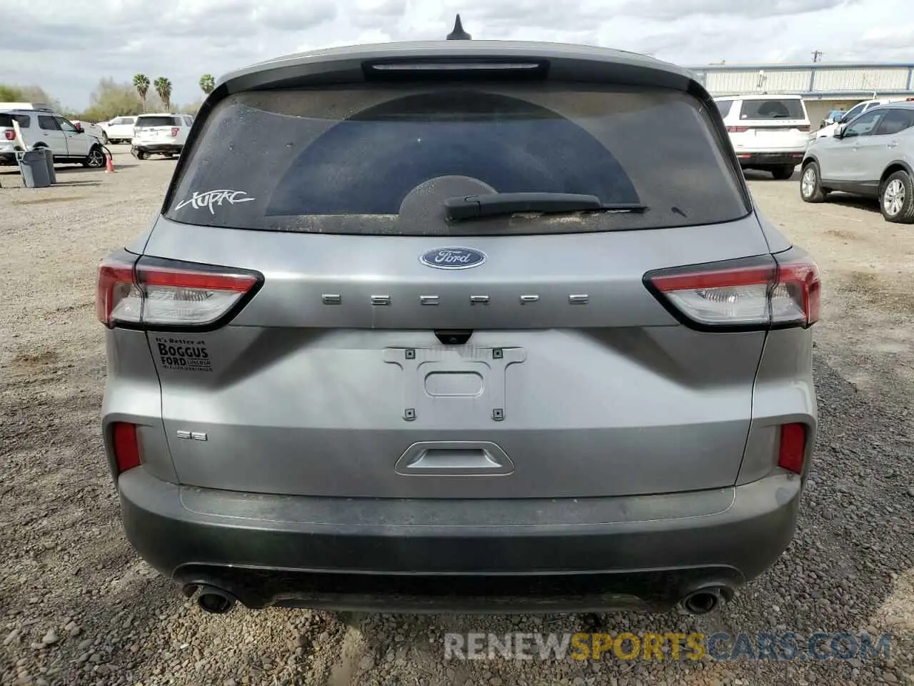 6 Photograph of a damaged car 1FMCU0G60MUB26476 FORD ESCAPE 2021