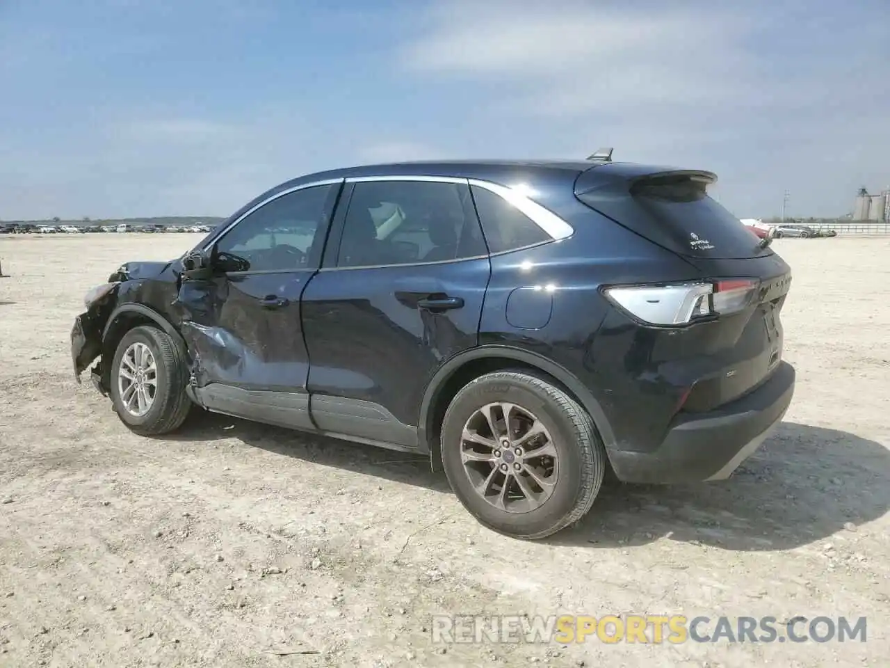 2 Photograph of a damaged car 1FMCU0G60MUB31757 FORD ESCAPE 2021