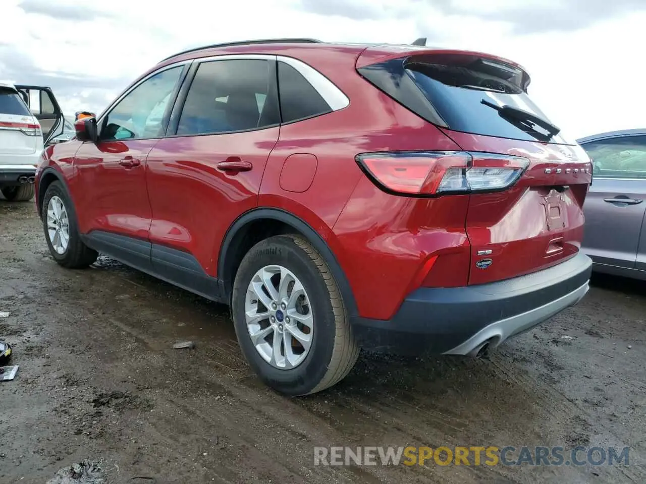 2 Photograph of a damaged car 1FMCU0G61MUA21588 FORD ESCAPE 2021