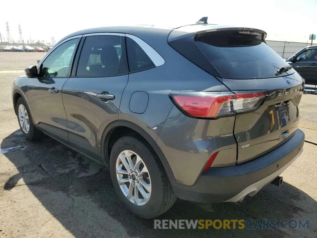 3 Photograph of a damaged car 1FMCU0G61MUA68376 FORD ESCAPE 2021