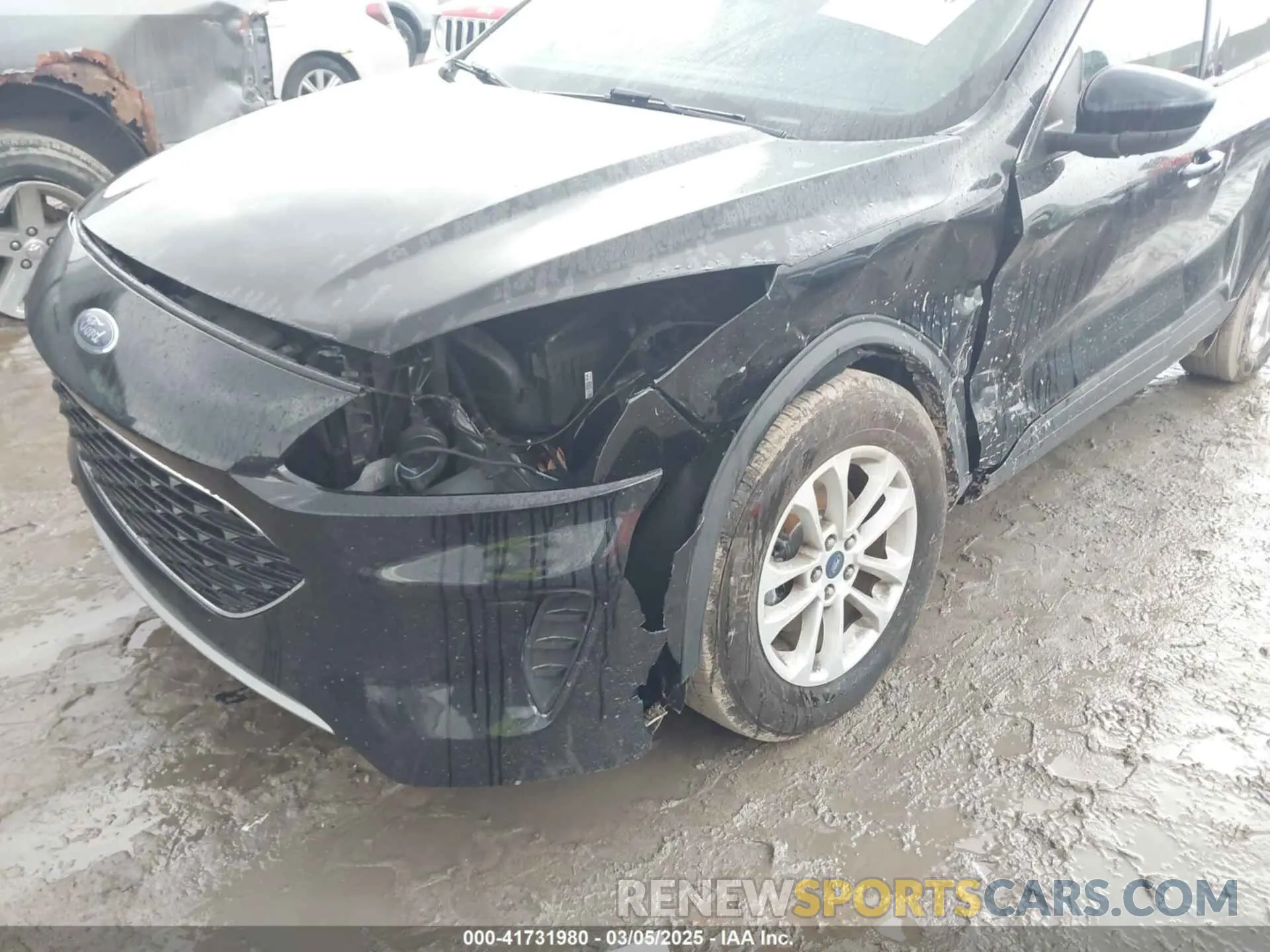 6 Photograph of a damaged car 1FMCU0G61MUB23232 FORD ESCAPE 2021