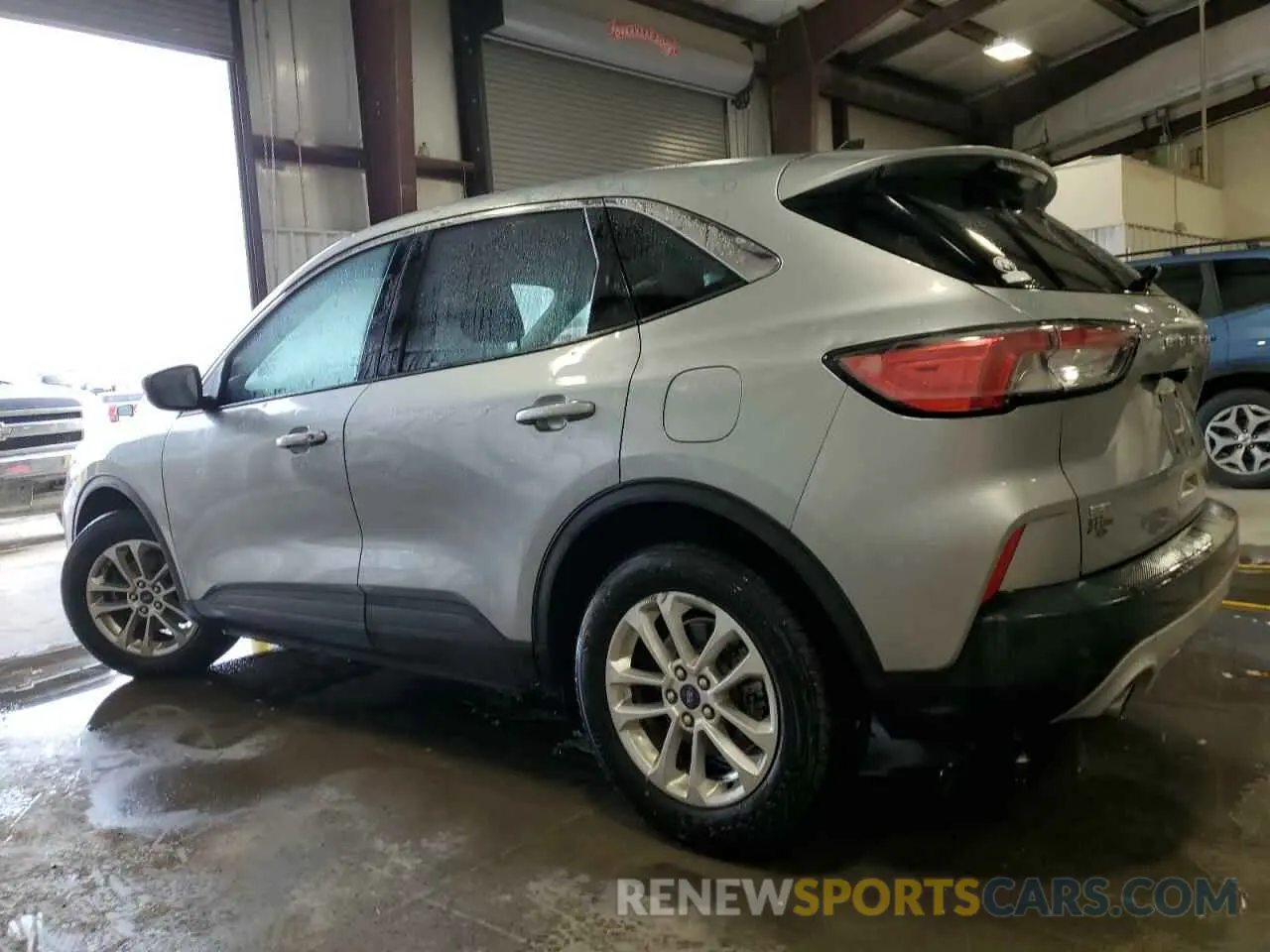 2 Photograph of a damaged car 1FMCU0G61MUB33503 FORD ESCAPE 2021