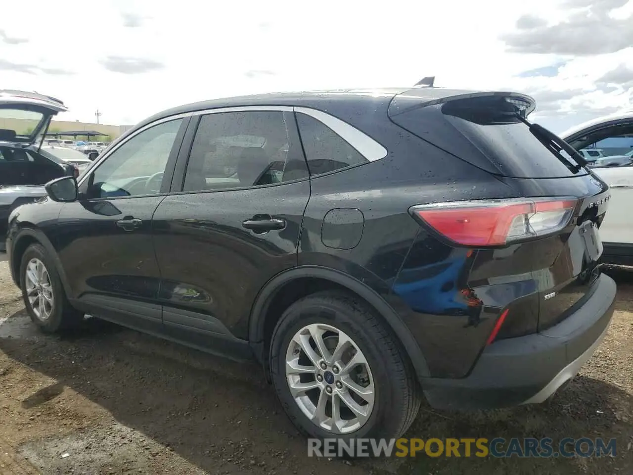 2 Photograph of a damaged car 1FMCU0G62MUA14570 FORD ESCAPE 2021