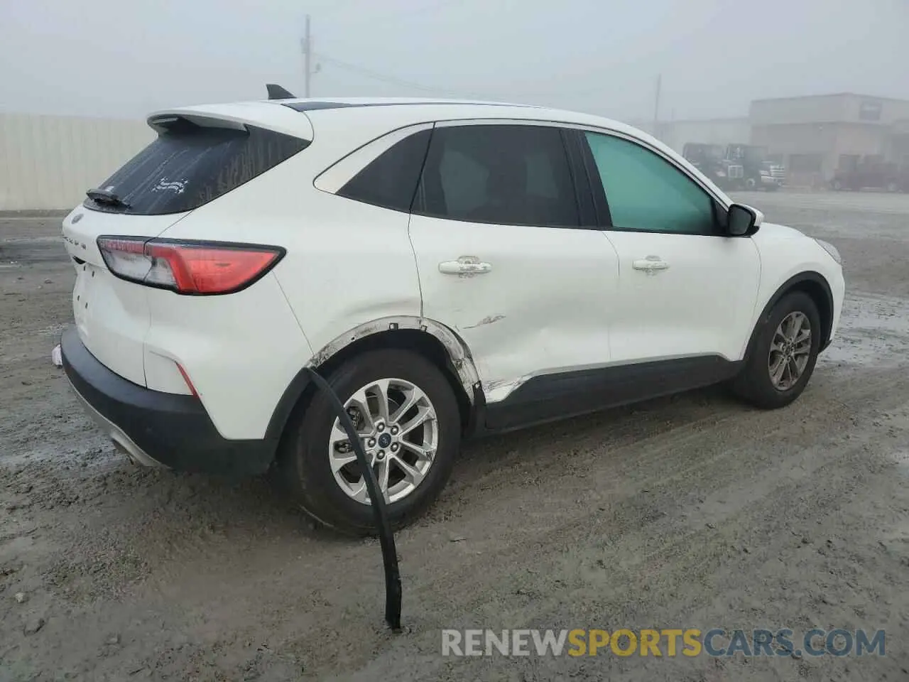 3 Photograph of a damaged car 1FMCU0G62MUA58519 FORD ESCAPE 2021