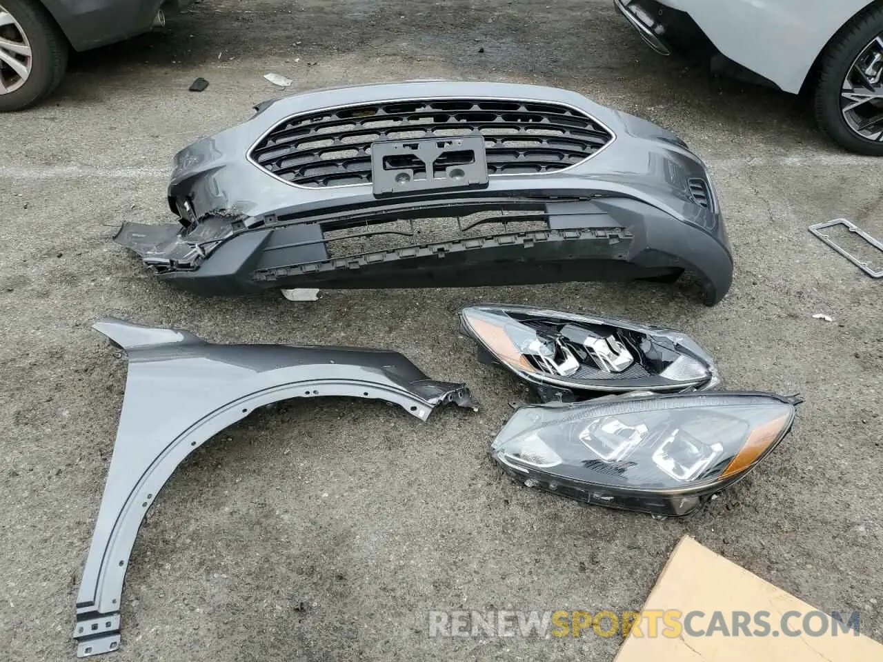 15 Photograph of a damaged car 1FMCU0G64MUA20161 FORD ESCAPE 2021