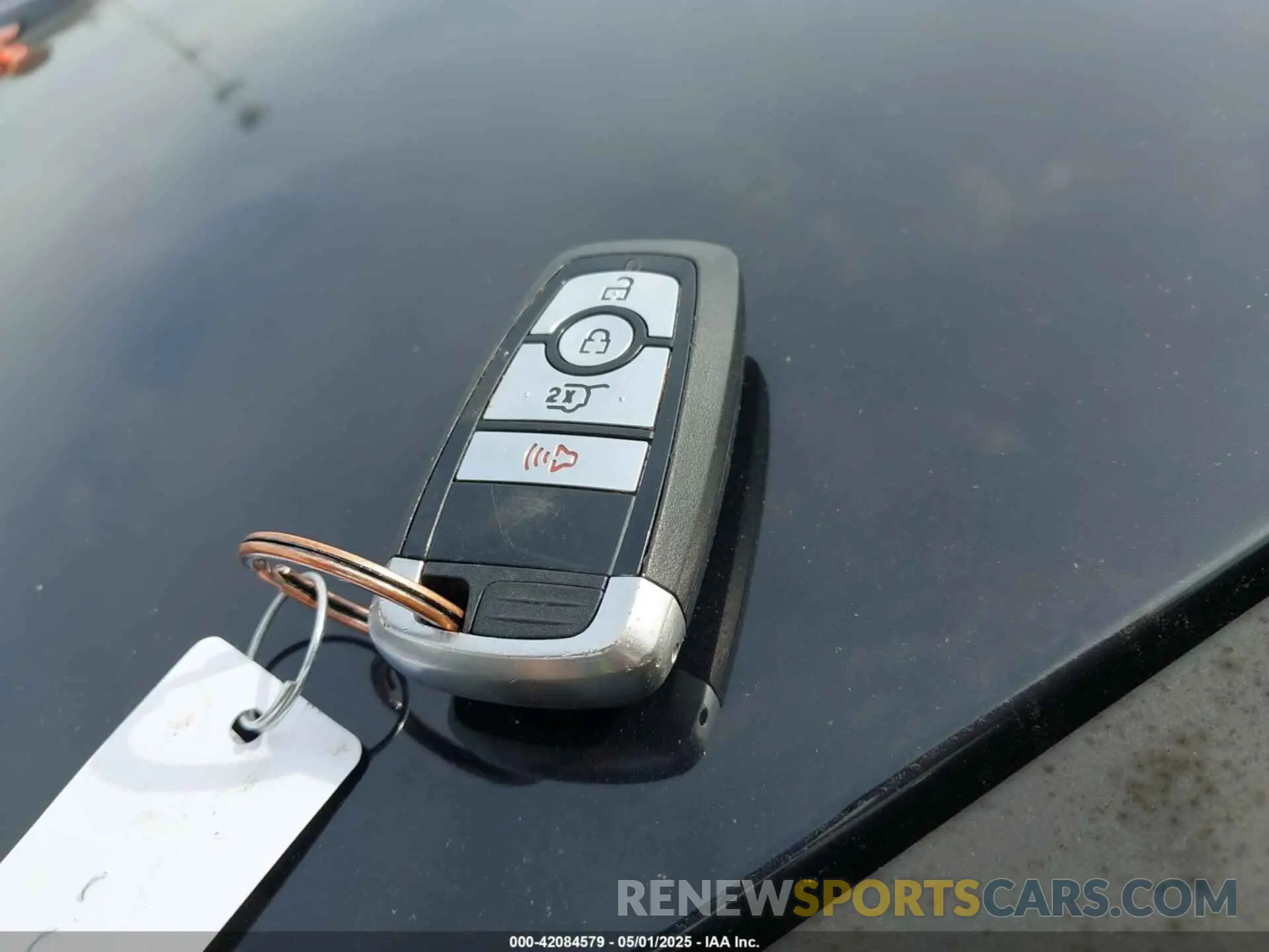 11 Photograph of a damaged car 1FMCU0G65MUB10368 FORD ESCAPE 2021