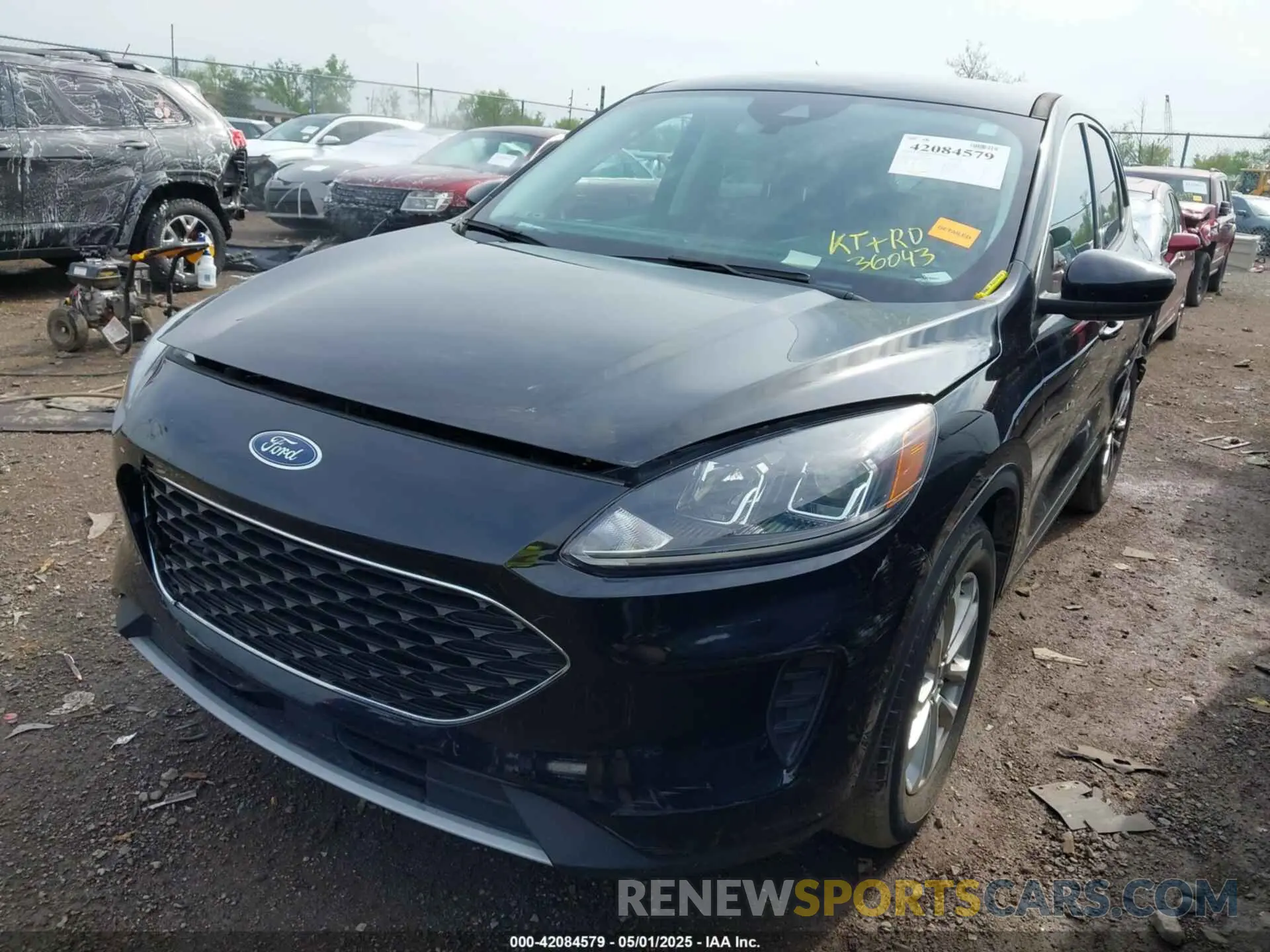 2 Photograph of a damaged car 1FMCU0G65MUB10368 FORD ESCAPE 2021