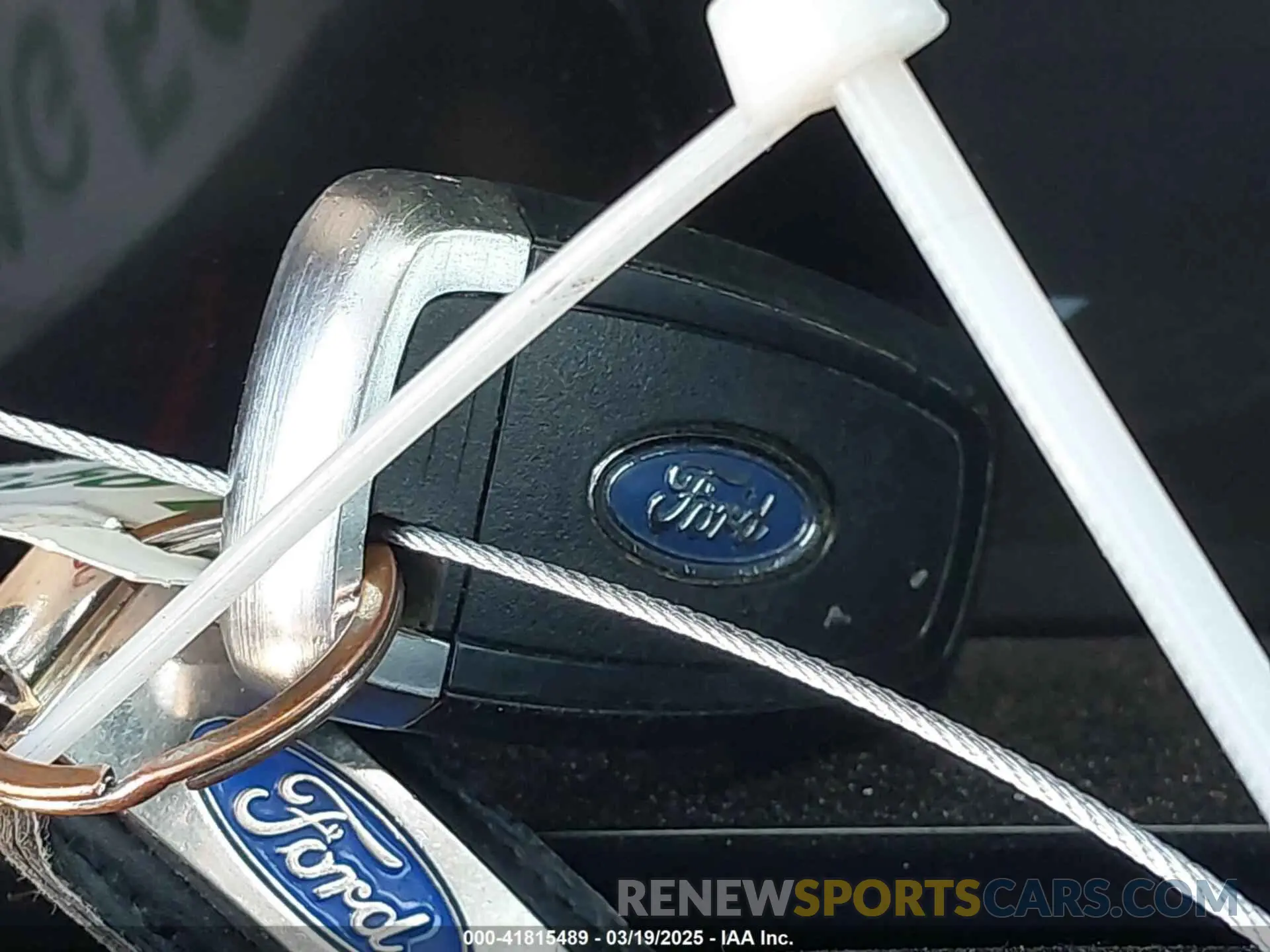 11 Photograph of a damaged car 1FMCU0G66MUA49788 FORD ESCAPE 2021