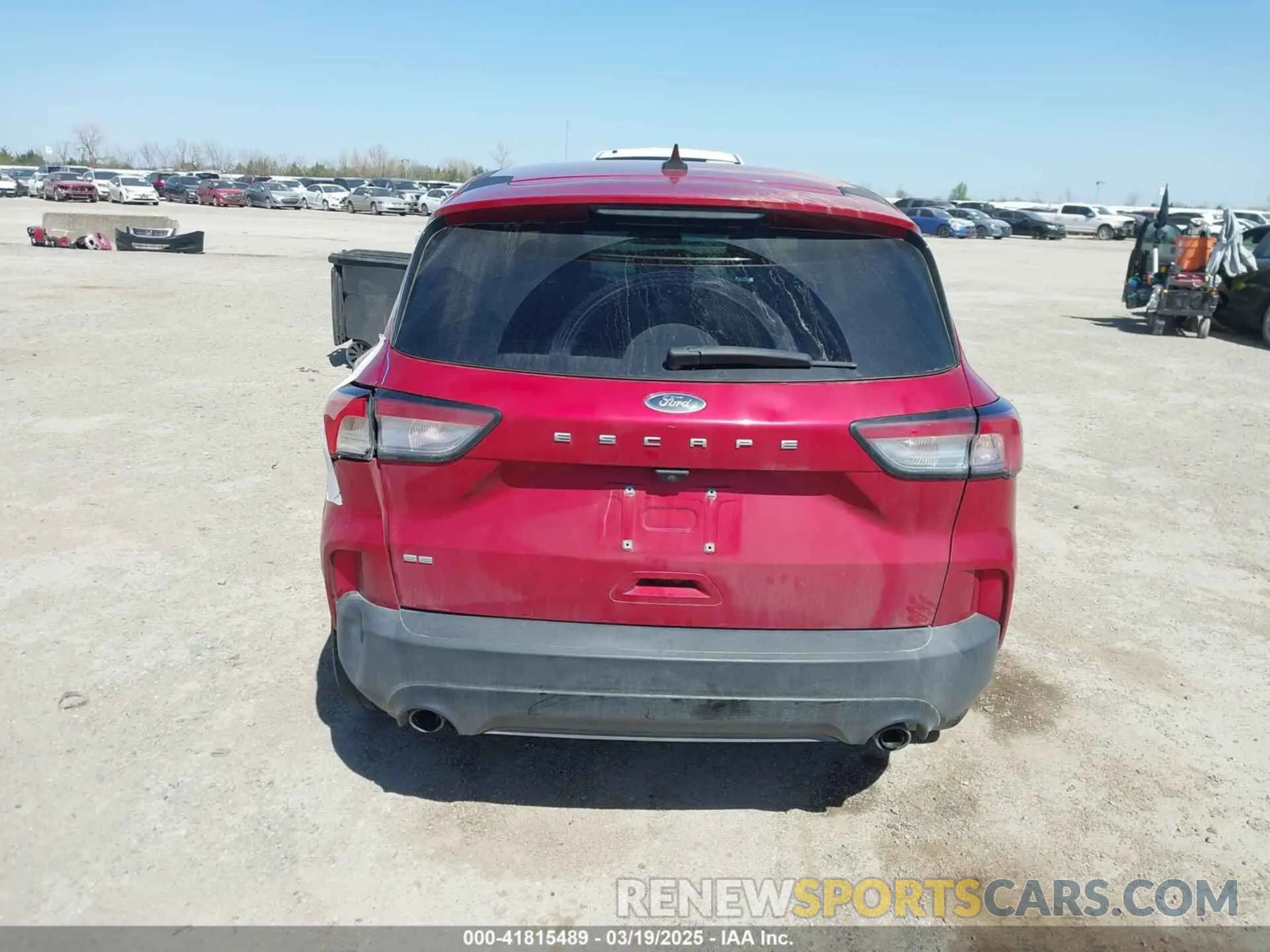 16 Photograph of a damaged car 1FMCU0G66MUA49788 FORD ESCAPE 2021