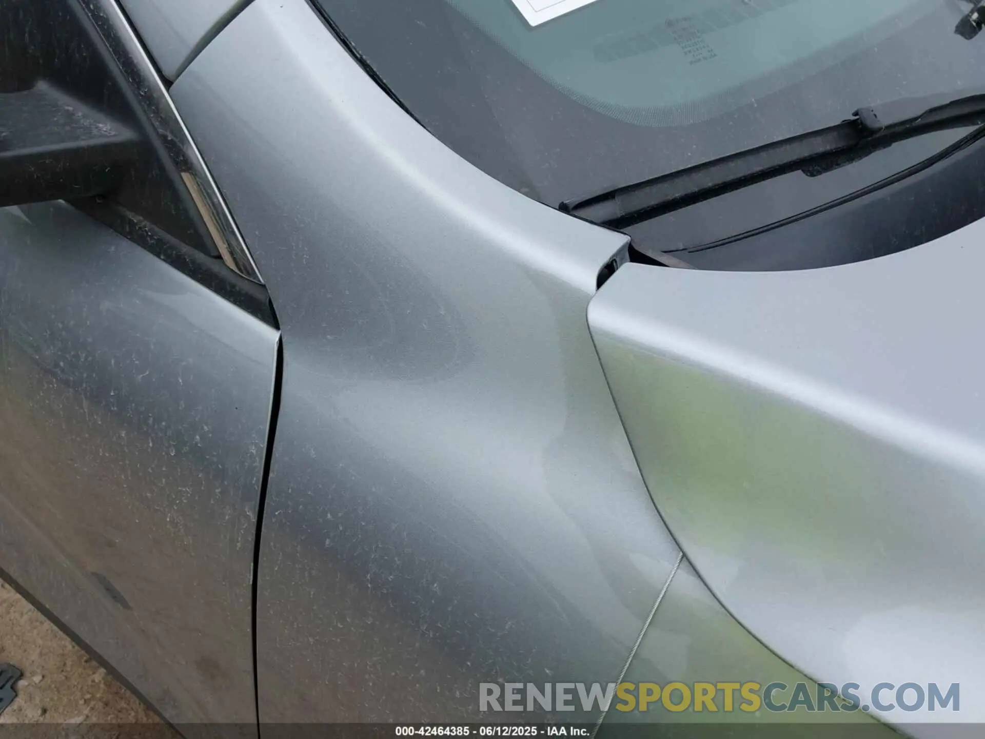 17 Photograph of a damaged car 1FMCU0G66MUB14347 FORD ESCAPE 2021
