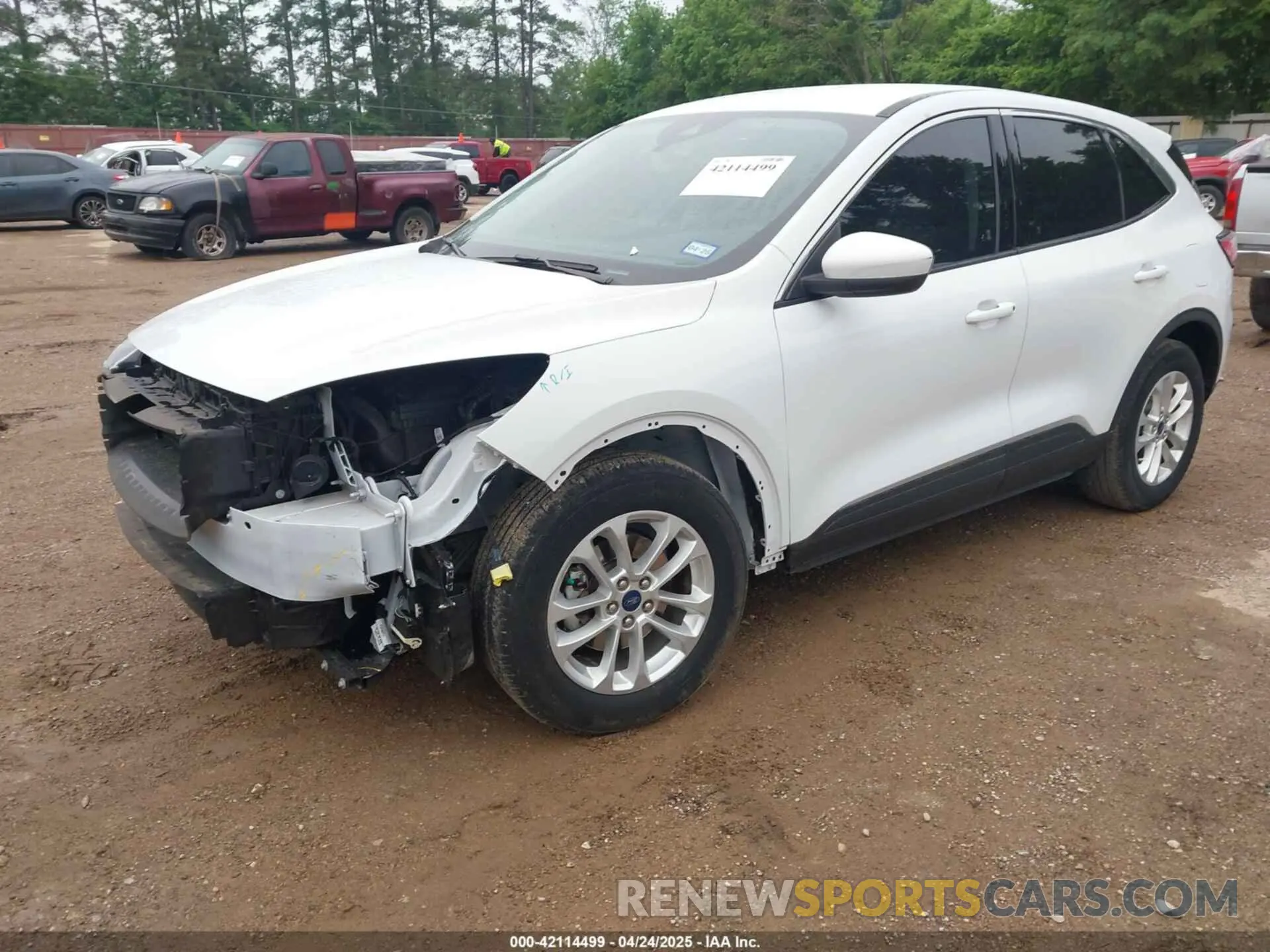 2 Photograph of a damaged car 1FMCU0G67MUA28772 FORD ESCAPE 2021