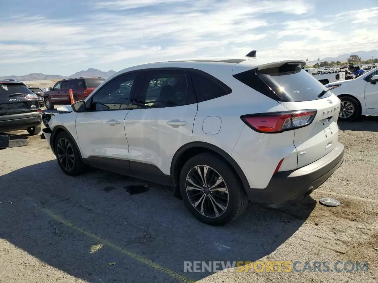 2 Photograph of a damaged car 1FMCU0G67MUB29424 FORD ESCAPE 2021