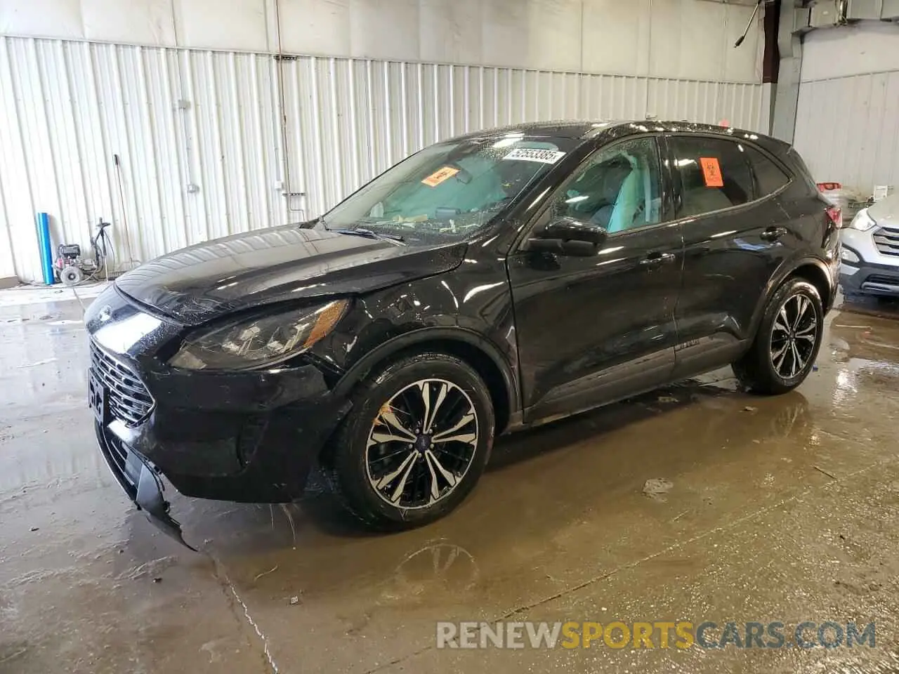 1 Photograph of a damaged car 1FMCU0G67MUB34221 FORD ESCAPE 2021