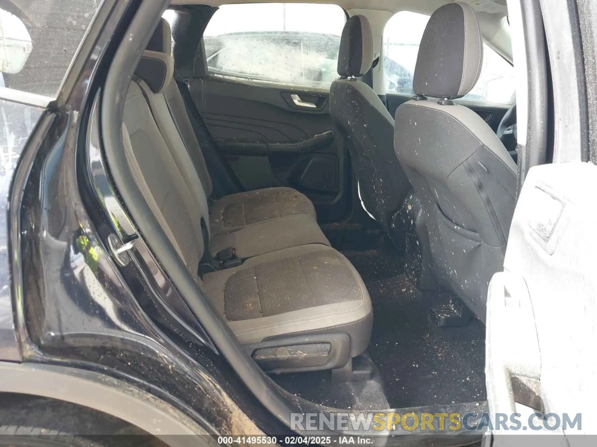 8 Photograph of a damaged car 1FMCU0G68MUB00398 FORD ESCAPE 2021