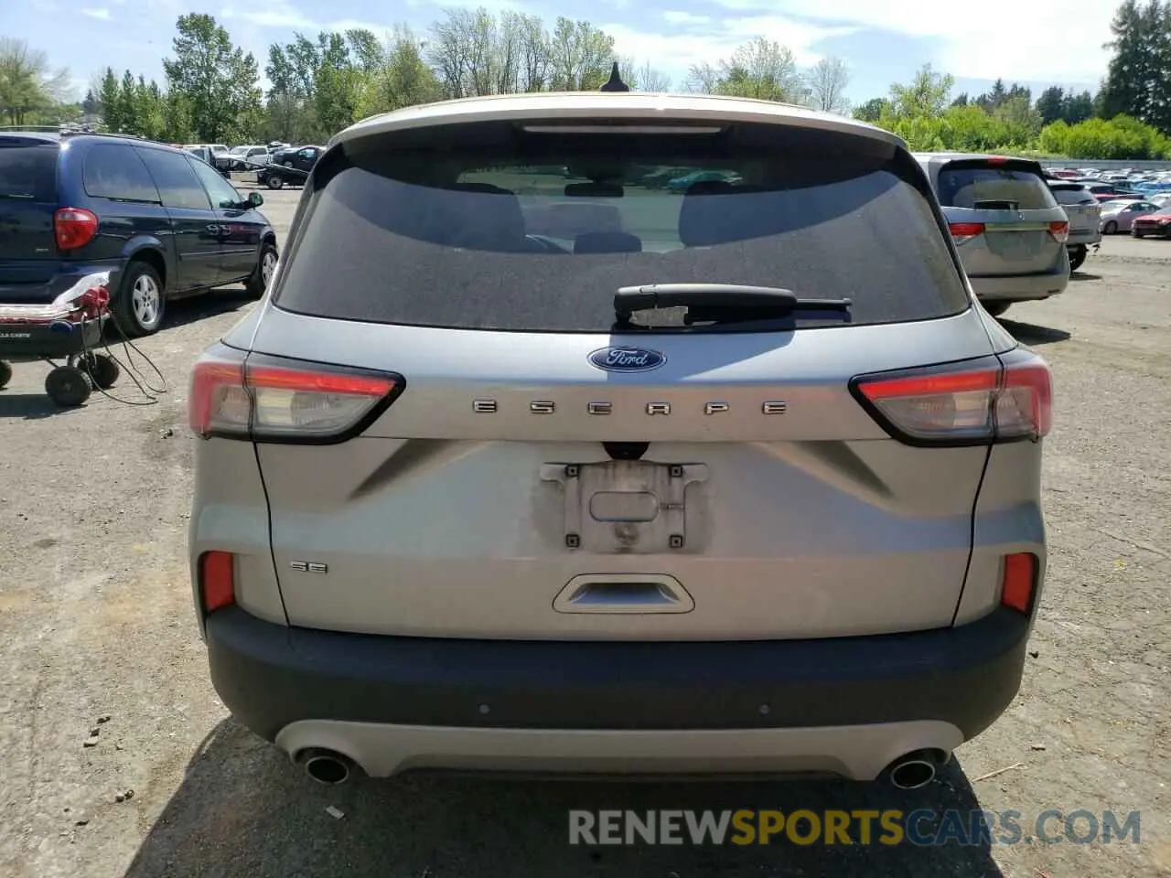 6 Photograph of a damaged car 1FMCU0G69MUA68514 FORD ESCAPE 2021