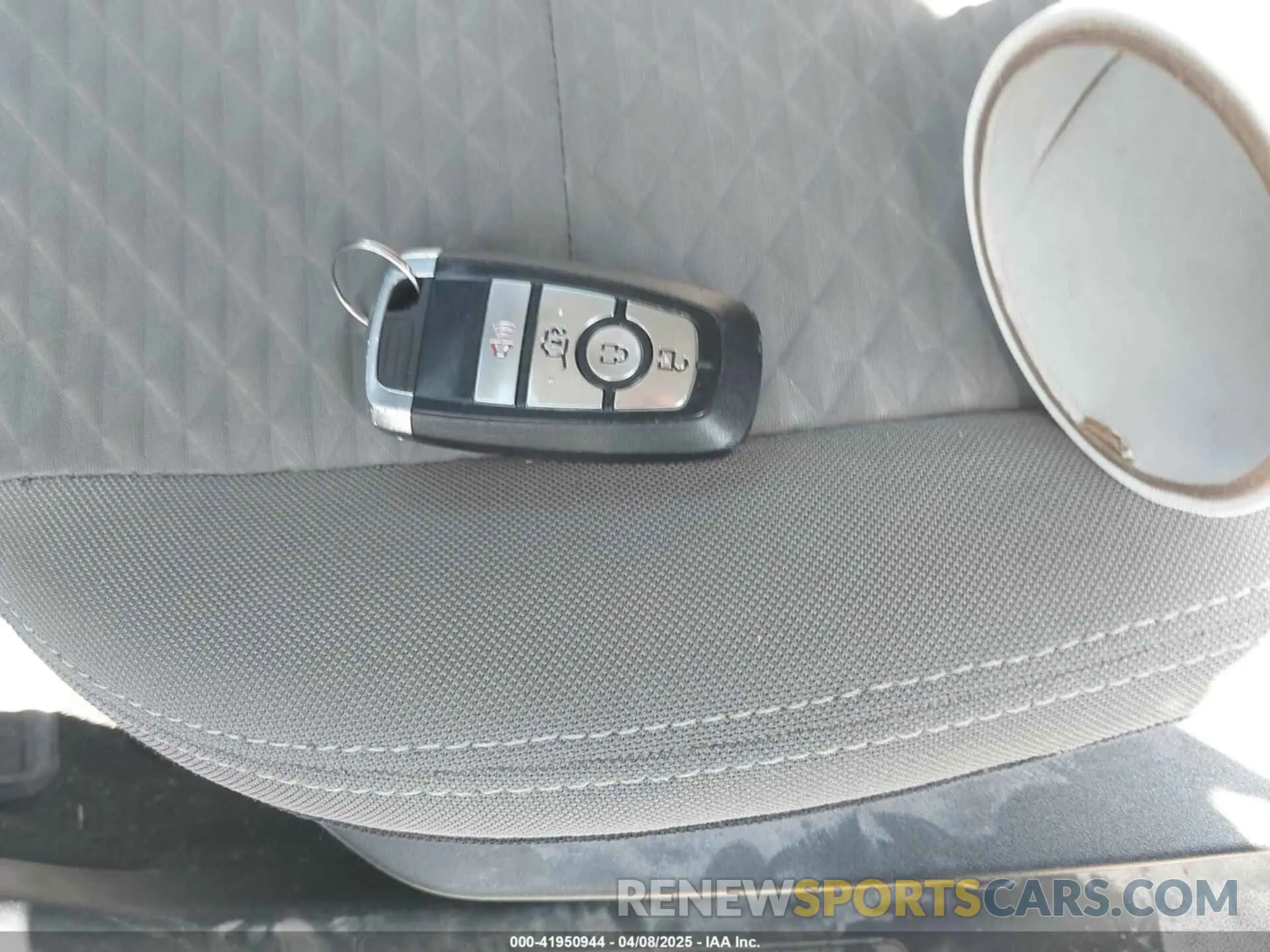 11 Photograph of a damaged car 1FMCU0G69MUB27450 FORD ESCAPE 2021