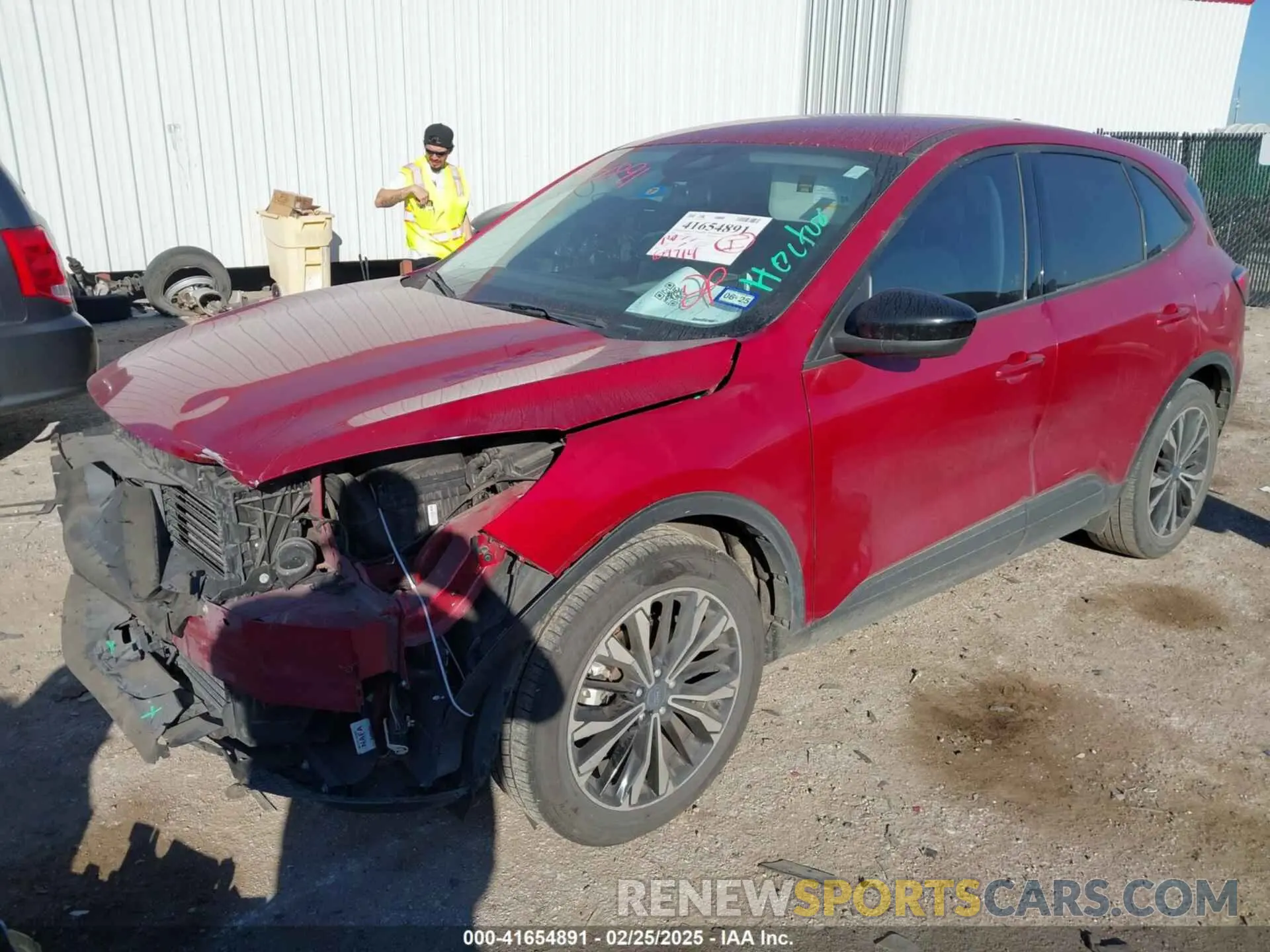 2 Photograph of a damaged car 1FMCU0G6XMUA20780 FORD ESCAPE 2021