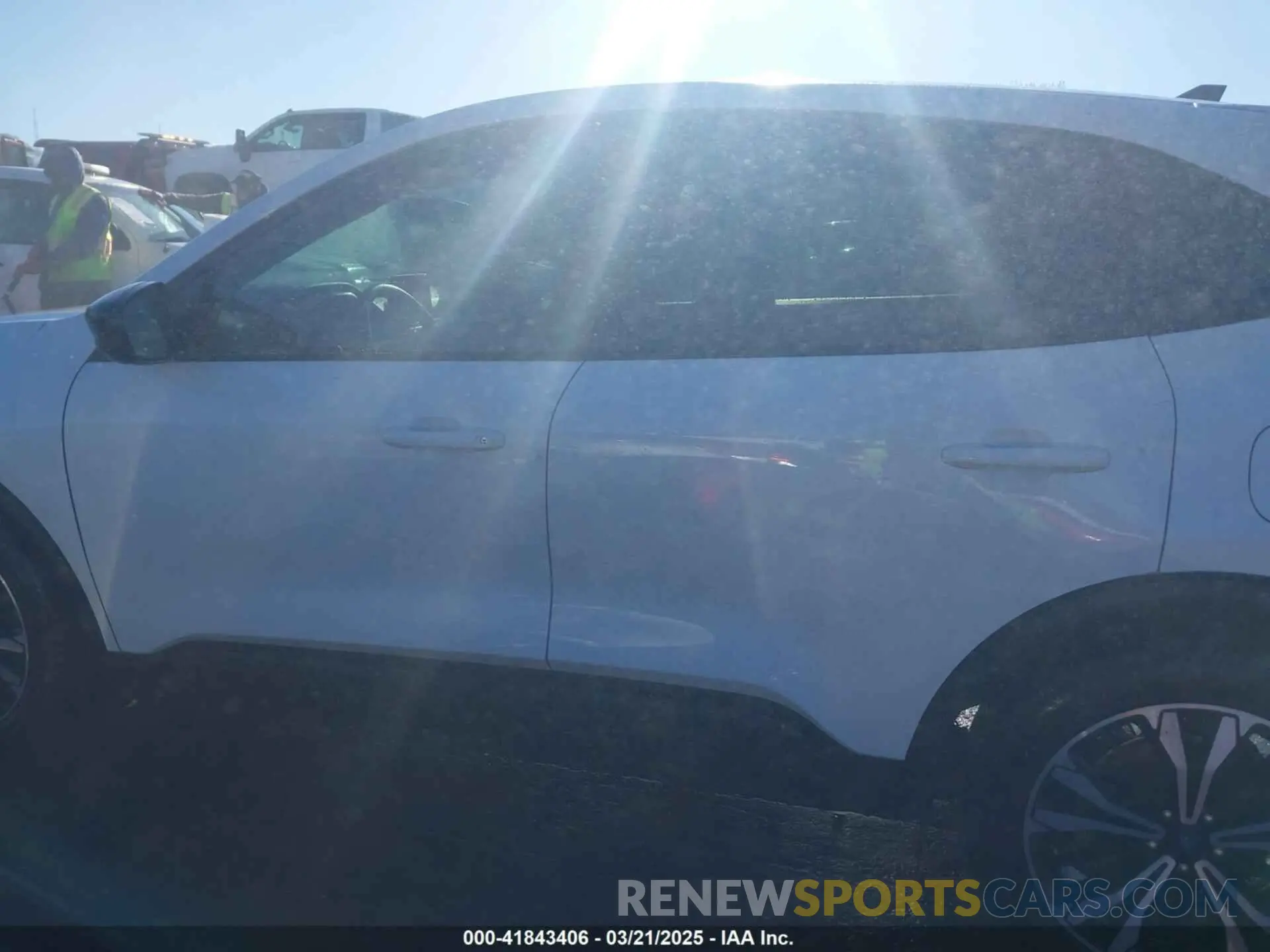 14 Photograph of a damaged car 1FMCU0G6XMUB14027 FORD ESCAPE 2021
