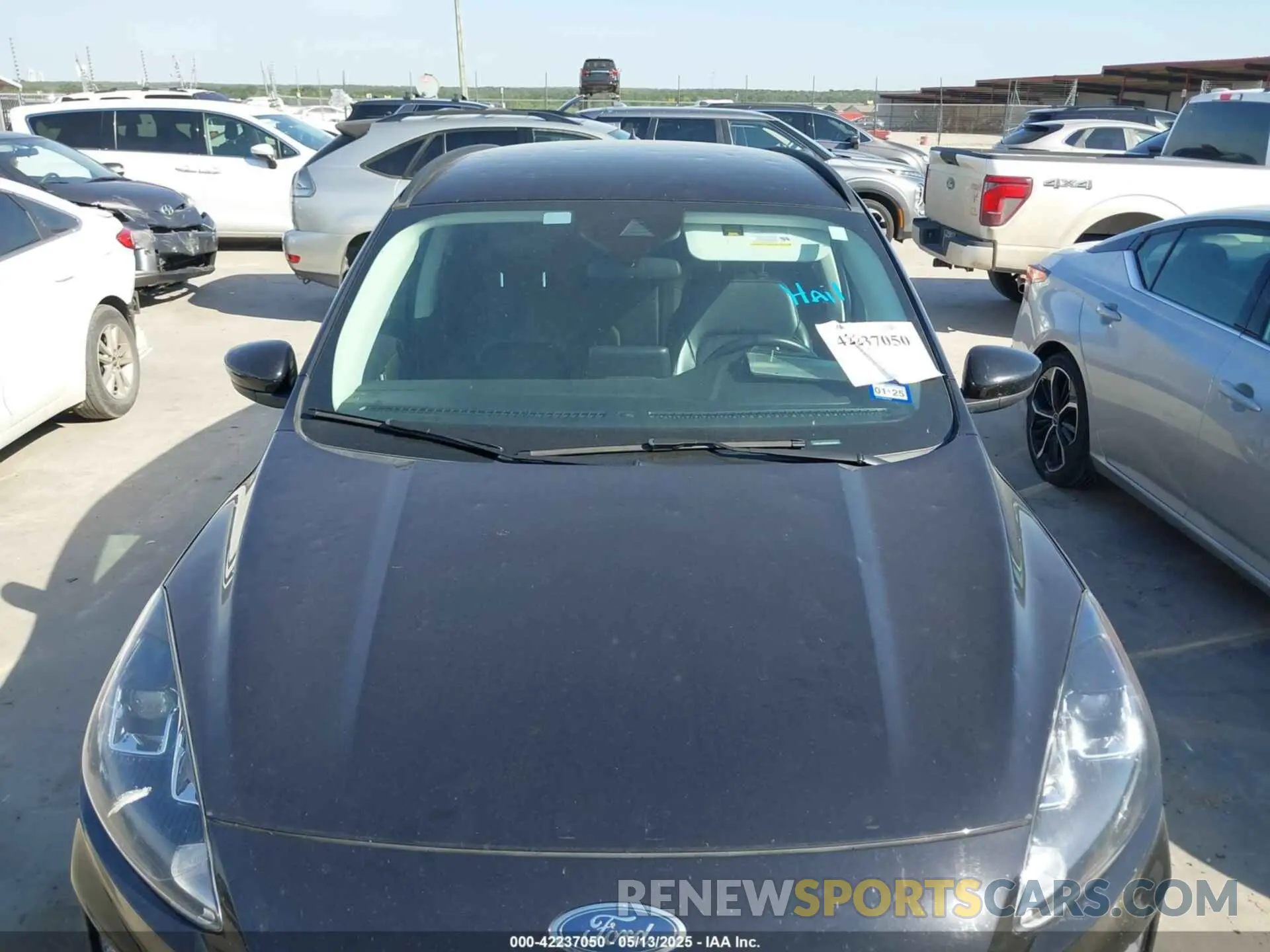 6 Photograph of a damaged car 1FMCU0H60MUA56573 FORD ESCAPE 2021