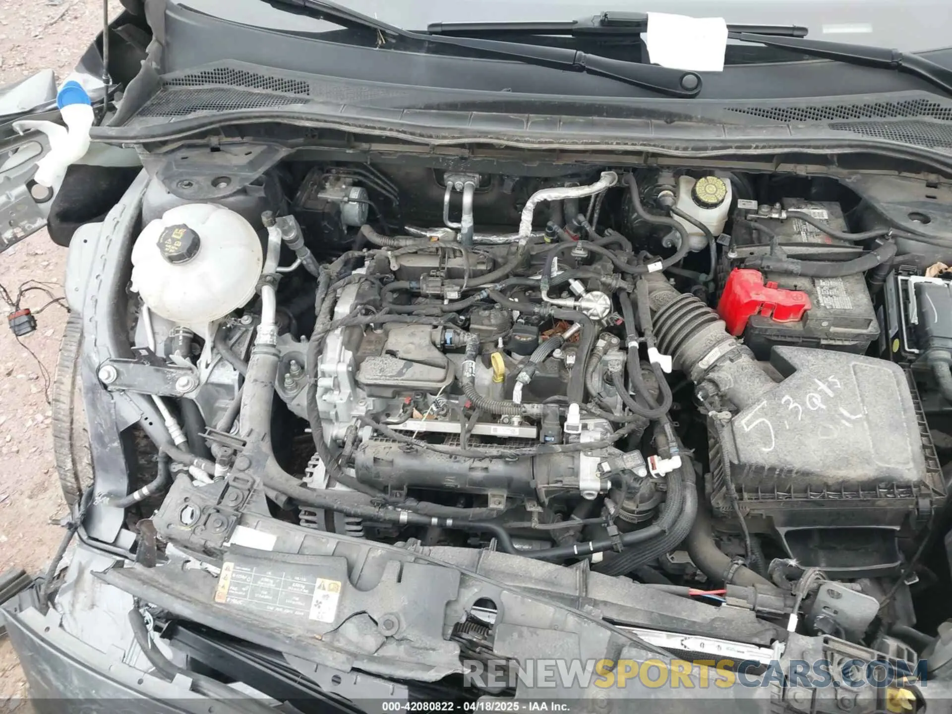 10 Photograph of a damaged car 1FMCU0H60MUA56833 FORD ESCAPE 2021