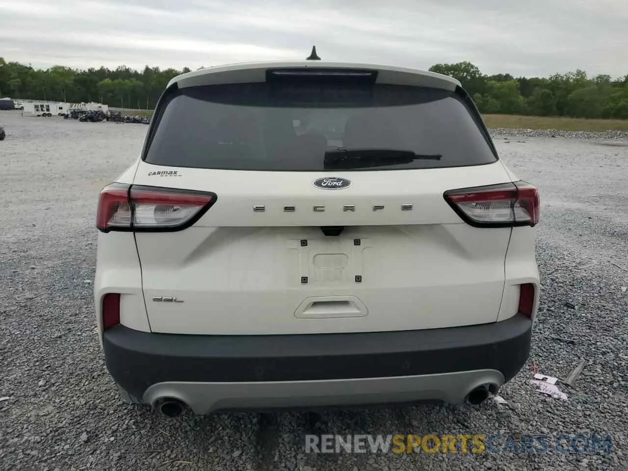 6 Photograph of a damaged car 1FMCU0H60MUB06856 FORD ESCAPE 2021
