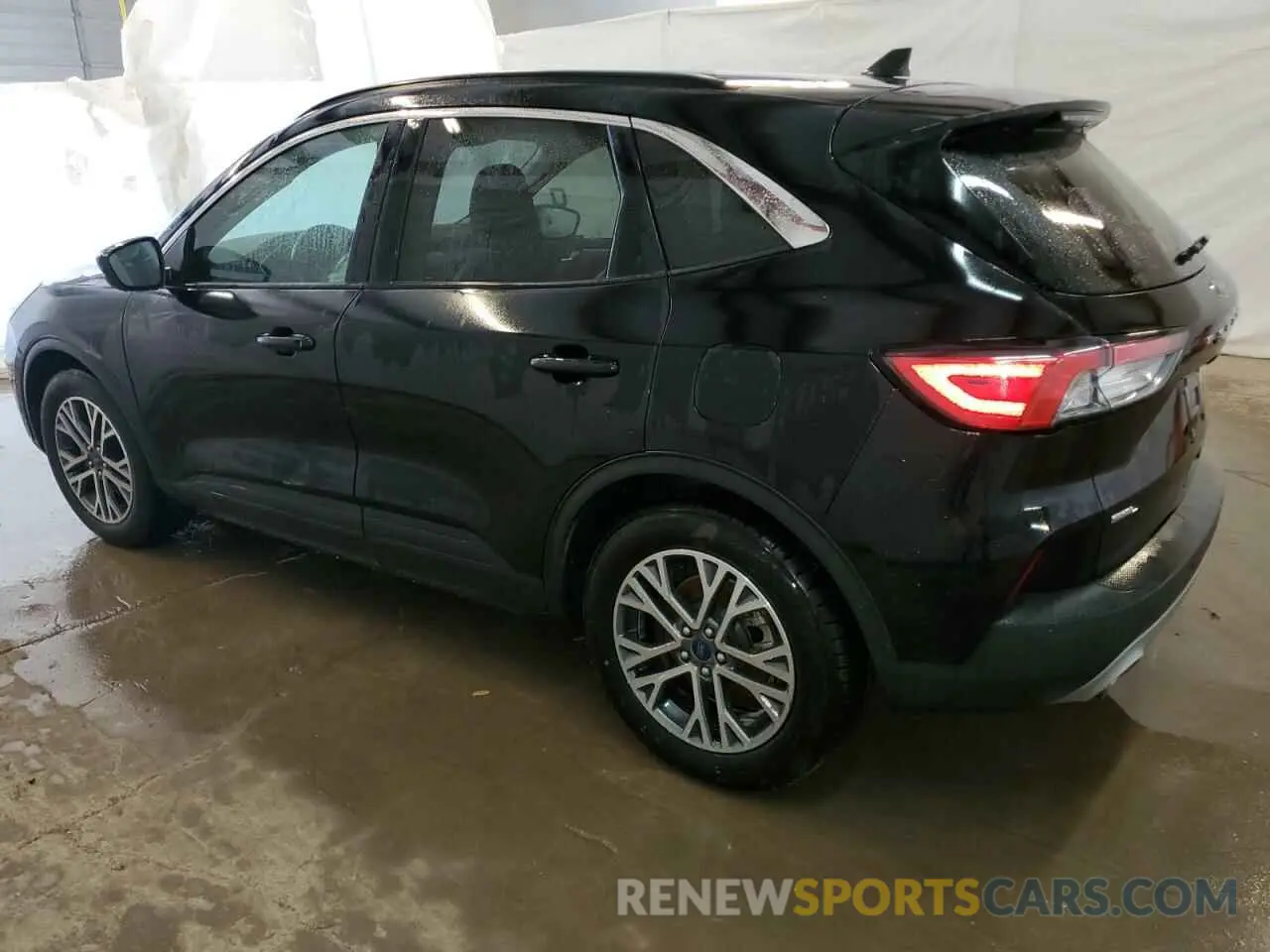 2 Photograph of a damaged car 1FMCU0H60MUB29618 FORD ESCAPE 2021