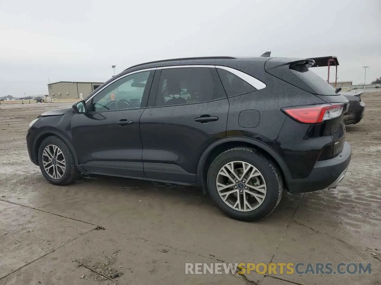 2 Photograph of a damaged car 1FMCU0H62MUA56736 FORD ESCAPE 2021