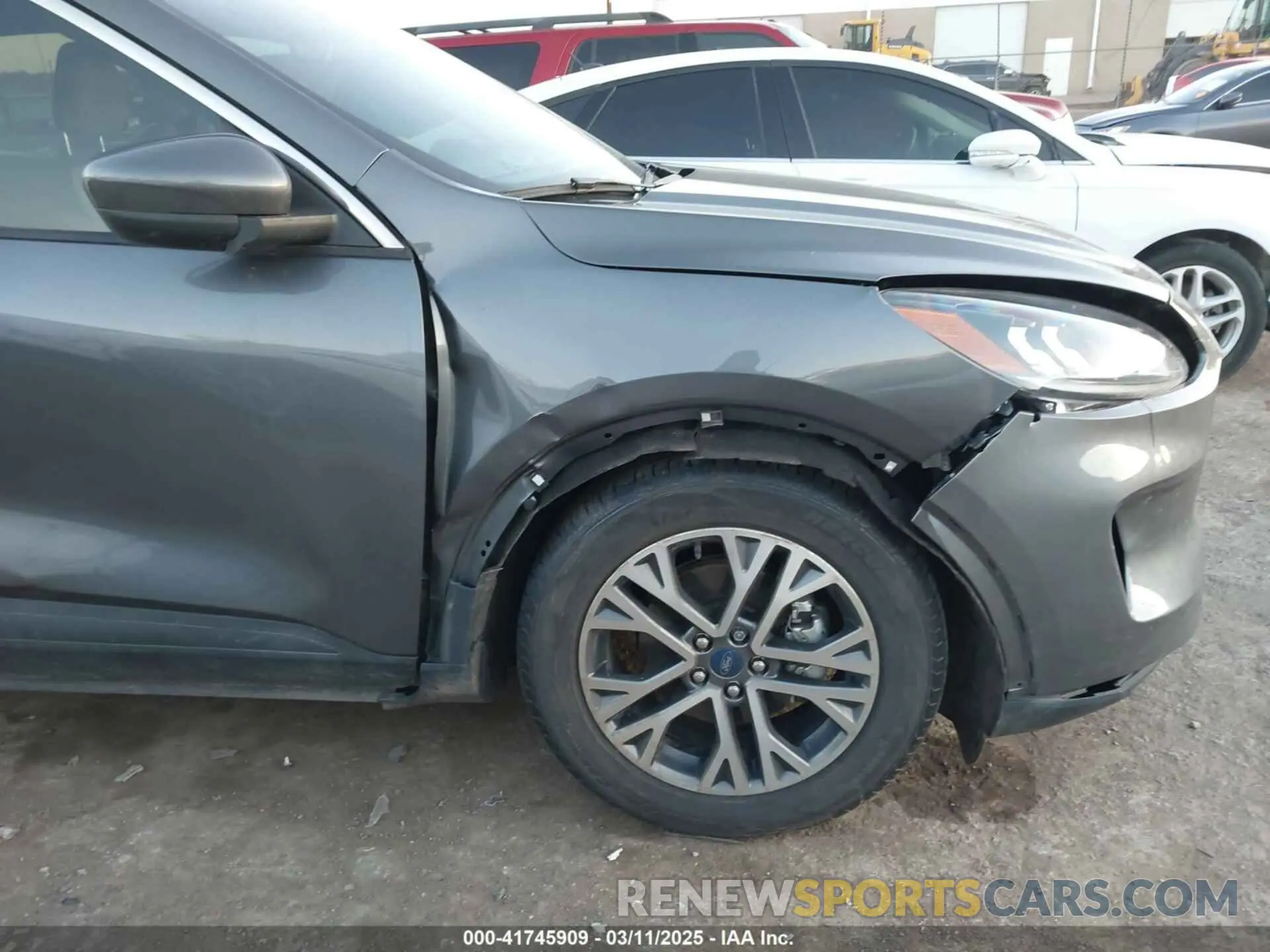 6 Photograph of a damaged car 1FMCU0H65MUA35945 FORD ESCAPE 2021