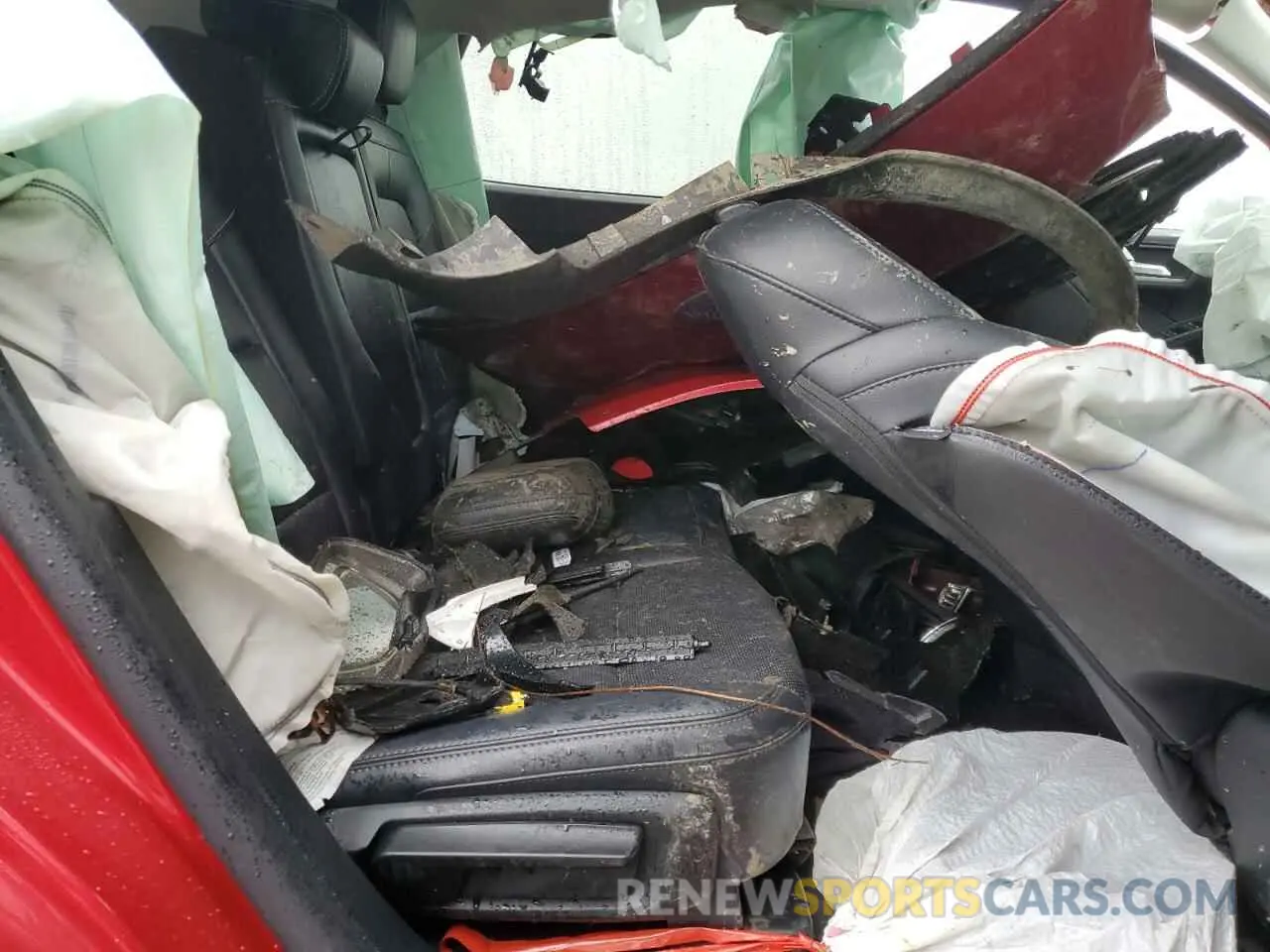 11 Photograph of a damaged car 1FMCU0H65MUA91965 FORD ESCAPE 2021