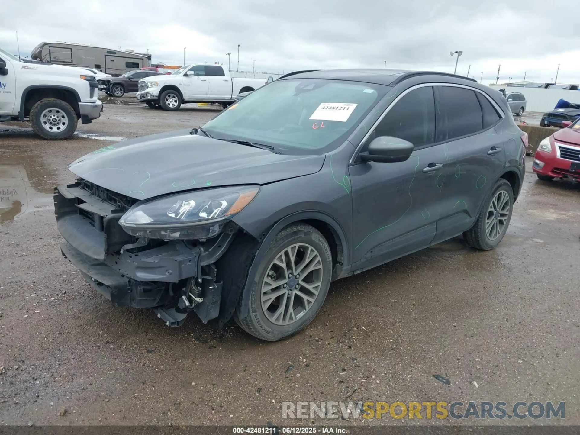 2 Photograph of a damaged car 1FMCU0H67MUB05316 FORD ESCAPE 2021