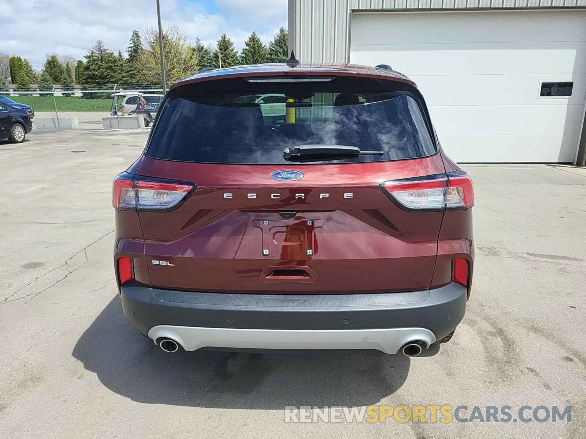 14 Photograph of a damaged car 1FMCU0H69MUA83710 FORD ESCAPE 2021