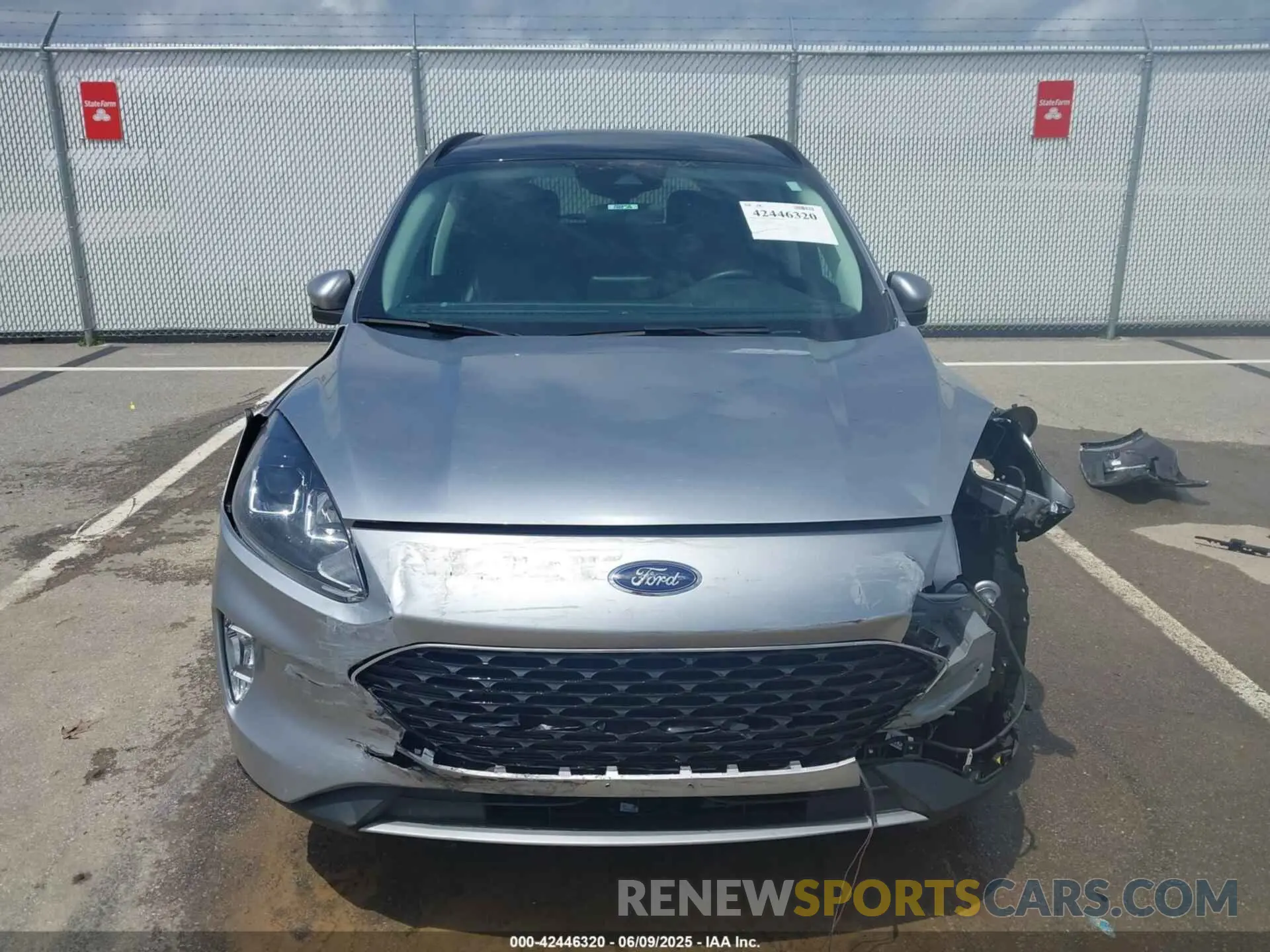 13 Photograph of a damaged car 1FMCU0H6XMUB20523 FORD ESCAPE 2021