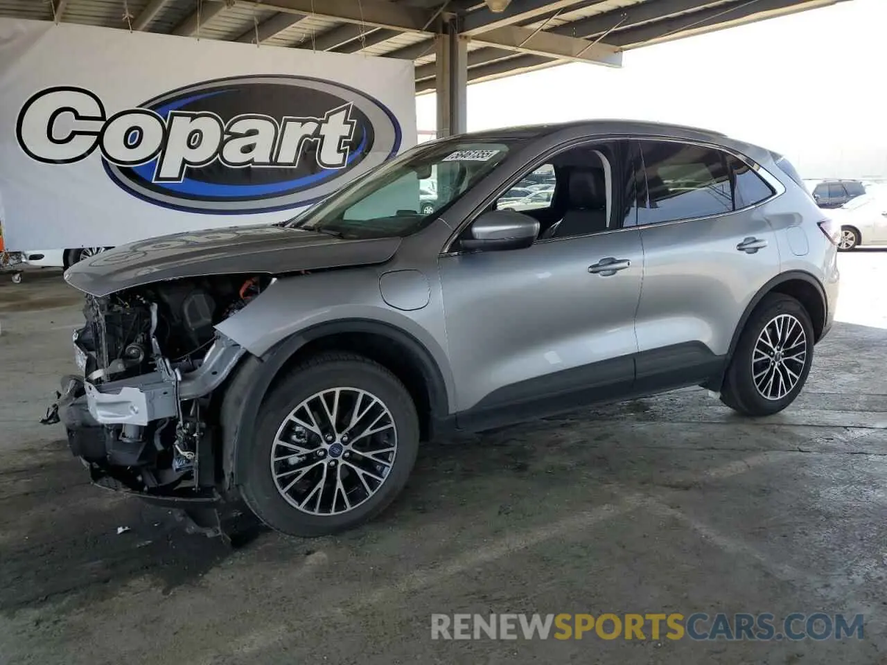 1 Photograph of a damaged car 1FMCU0LZ1MUB18208 FORD ESCAPE 2021