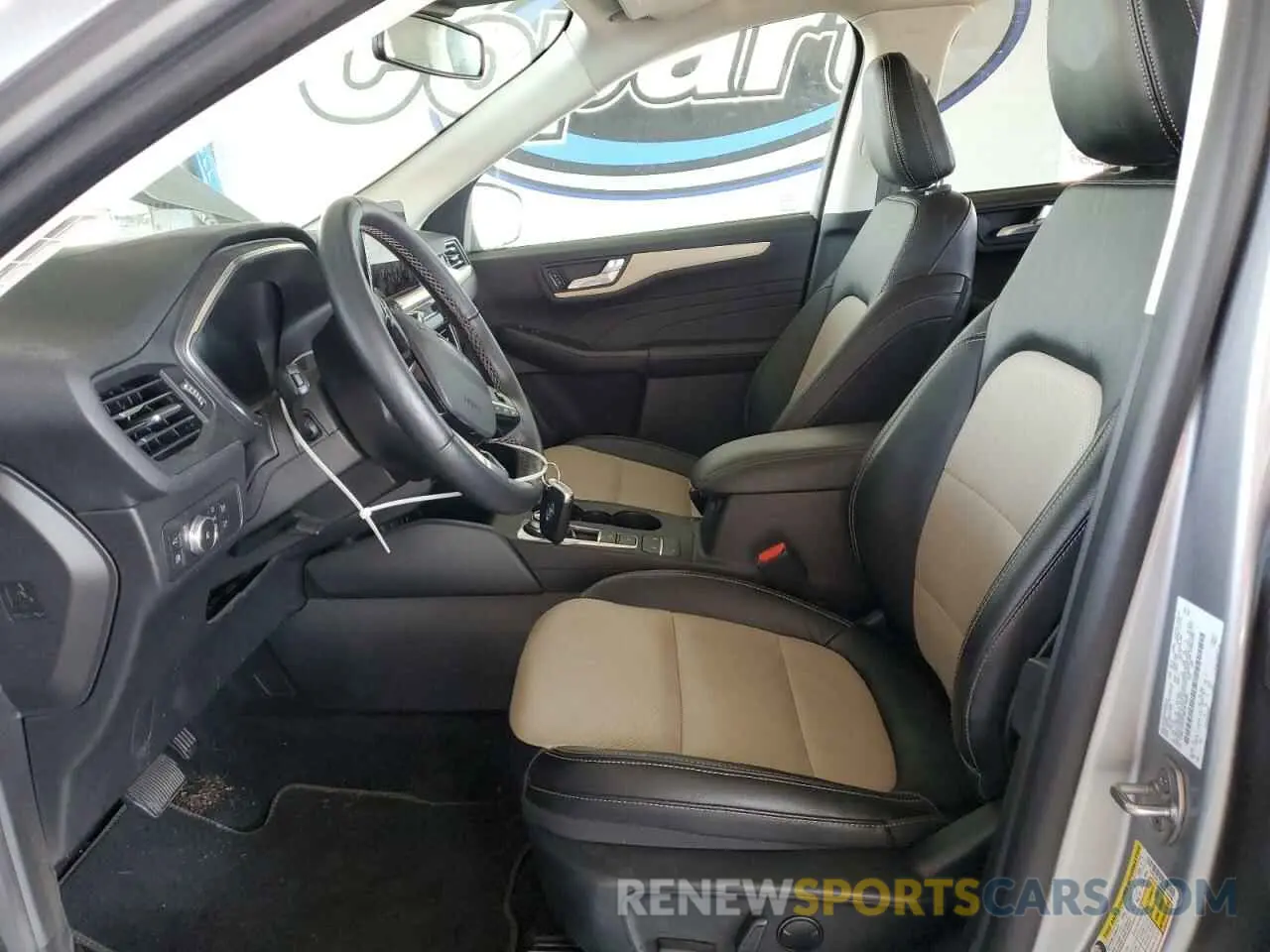 7 Photograph of a damaged car 1FMCU0LZ1MUB18208 FORD ESCAPE 2021