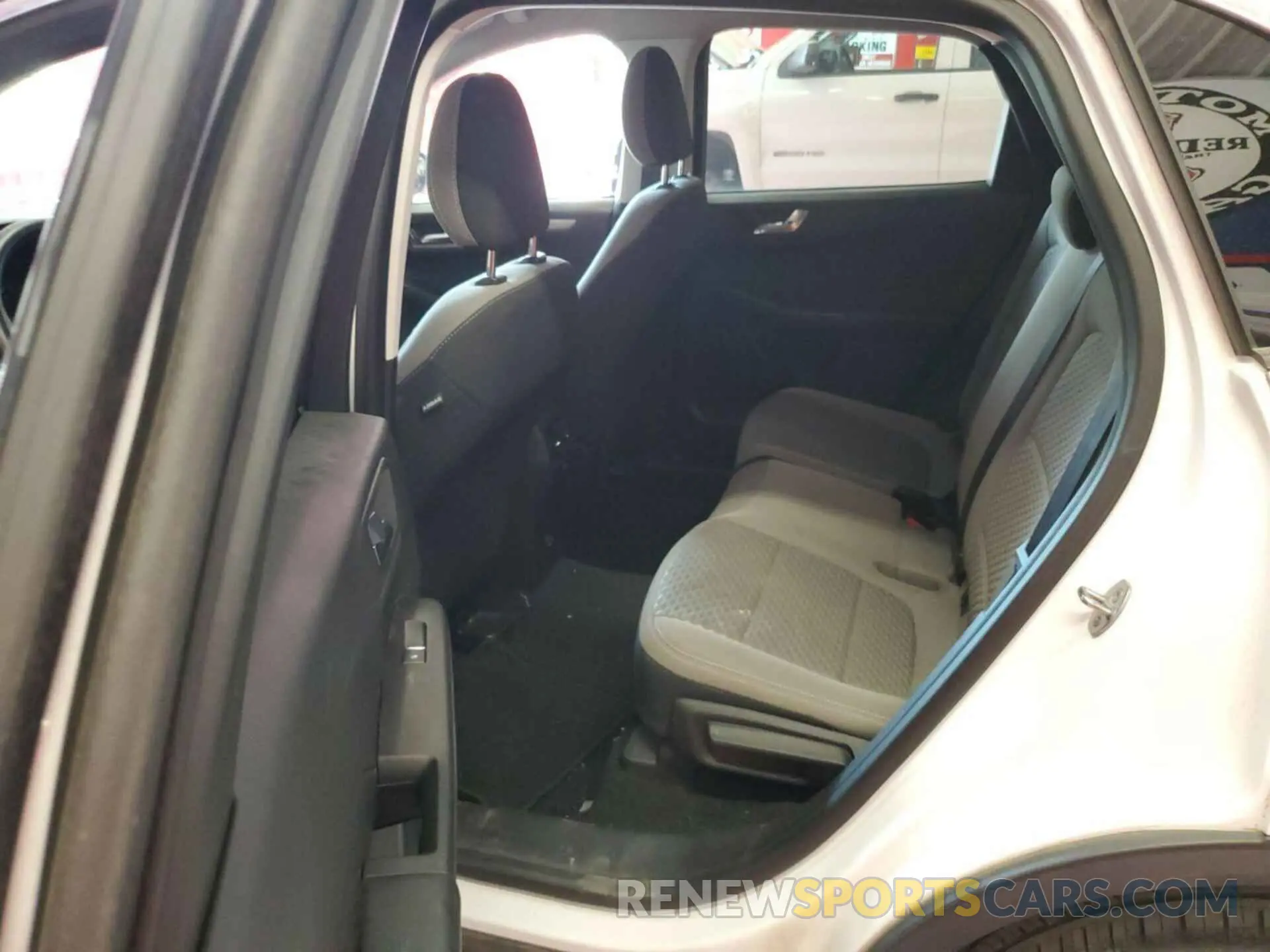 13 Photograph of a damaged car 1FMCU9BZ1MUA52572 FORD ESCAPE 2021
