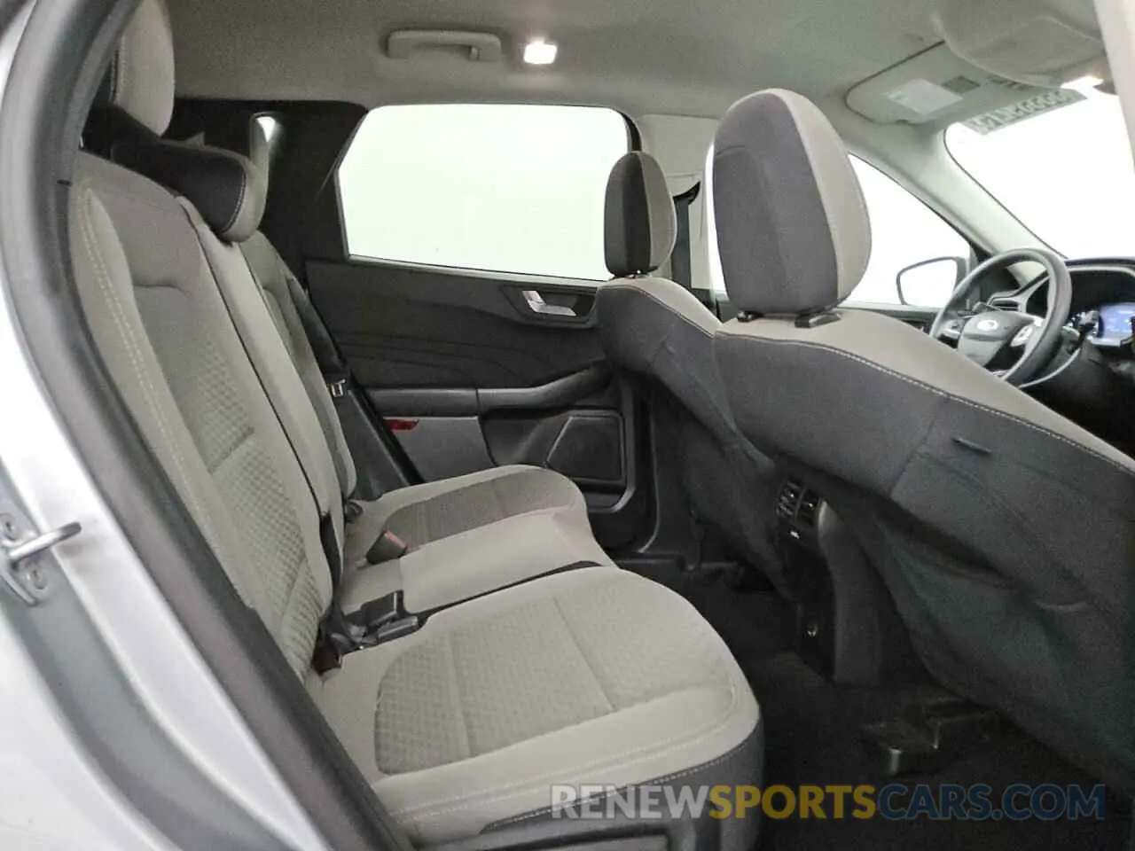 11 Photograph of a damaged car 1FMCU9BZ2MUB26923 FORD ESCAPE 2021