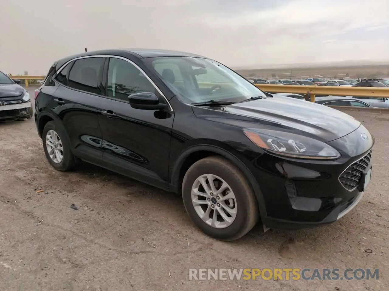 4 Photograph of a damaged car 1FMCU9BZ3MUA88456 FORD ESCAPE 2021